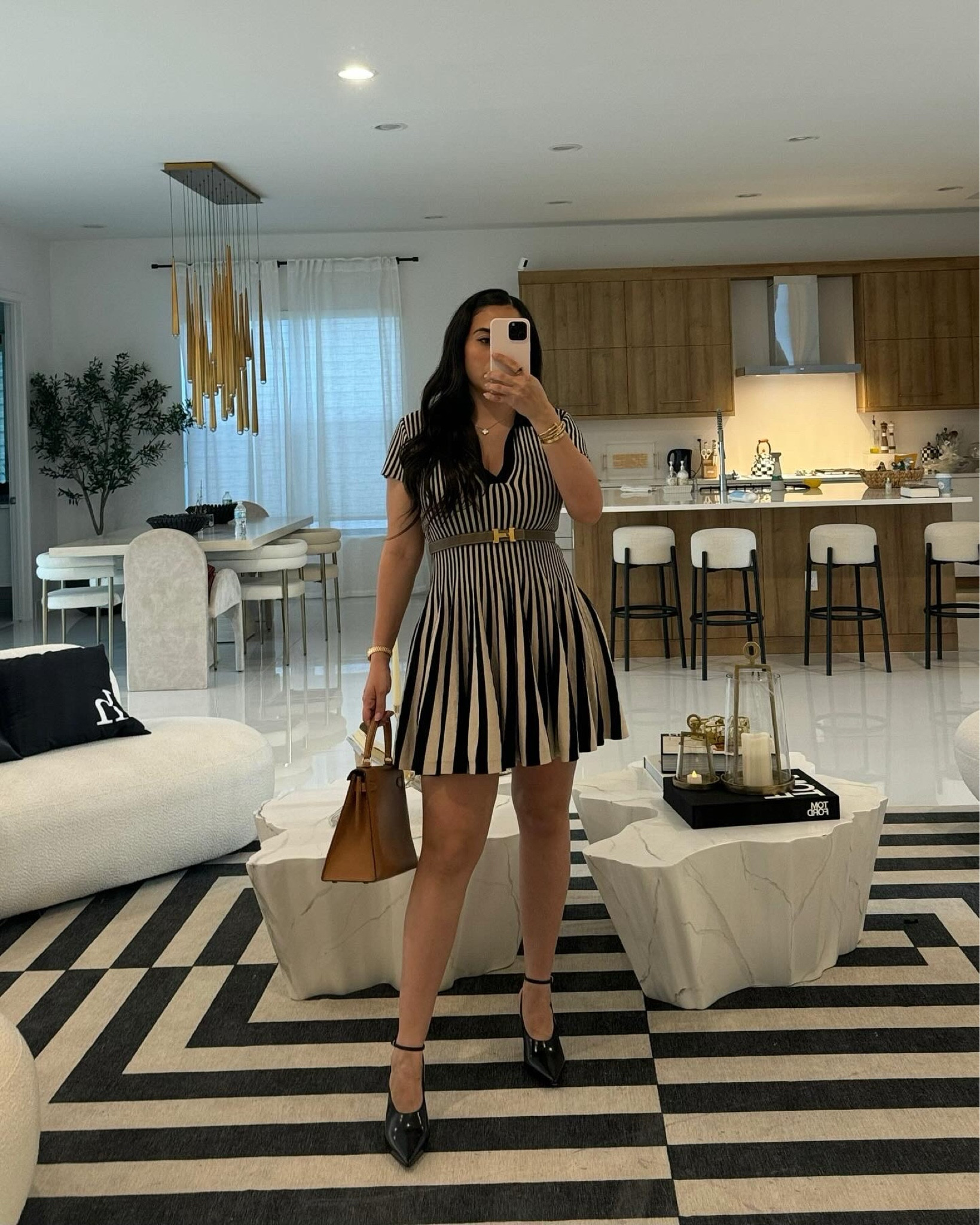 Outfit check 👗 I love this dress! 