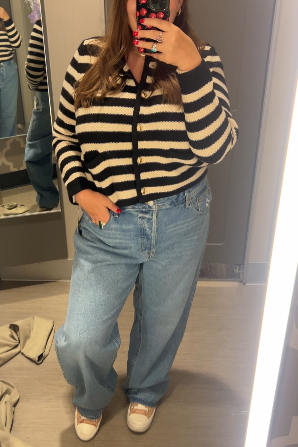 Target mid rise 90s baggy jeans 

#LTKFindsUnder50 #LTKSaleAlert #LTKPlusSize