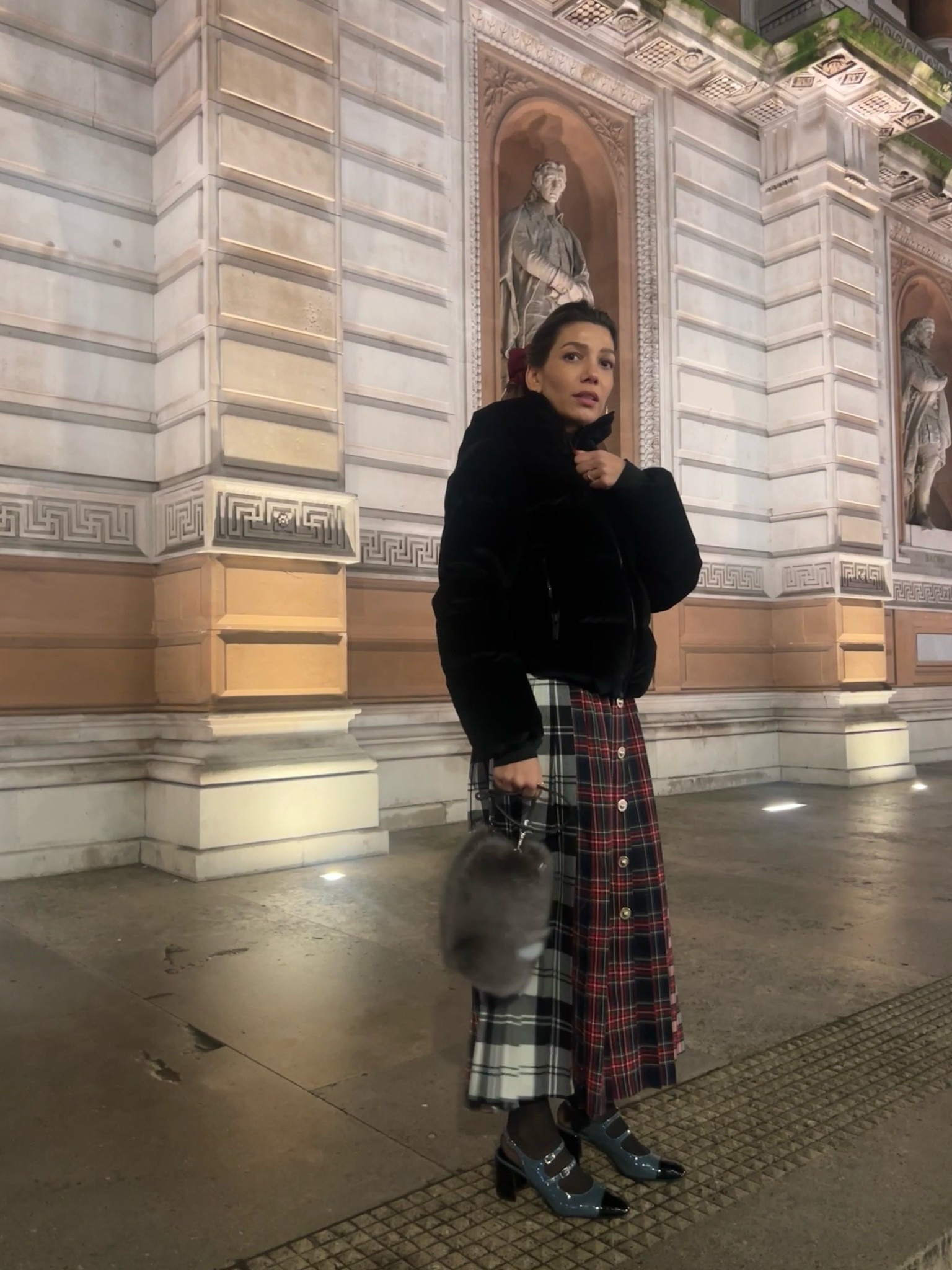 Tartan skirt 

#LTKHoliday #LTKstyletip #LTKeurope