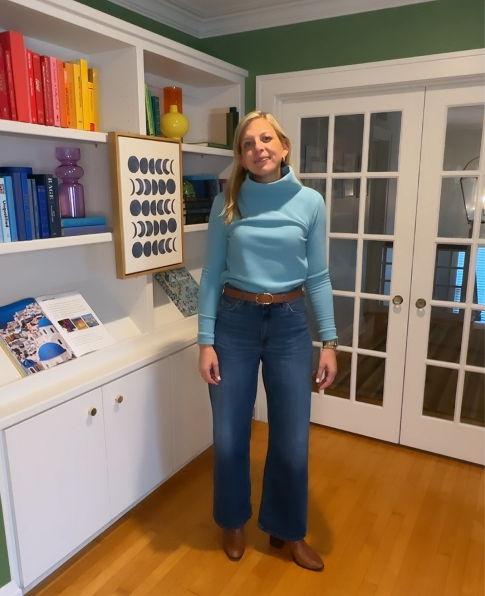 Fall sweaters 

#10daysofsweaters #teal #fleece #tuckernuck #turtleneck 