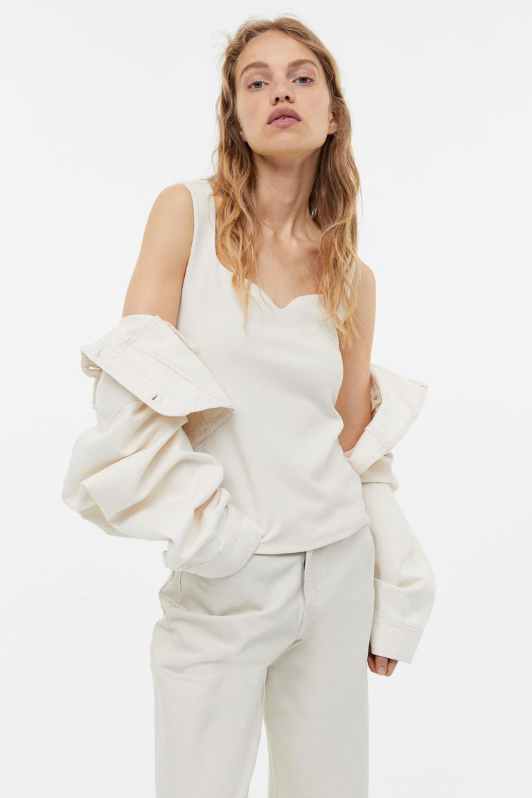 Sweetheart-neck top | H&M (UK, MY, IN, SG, PH, TW, HK)
