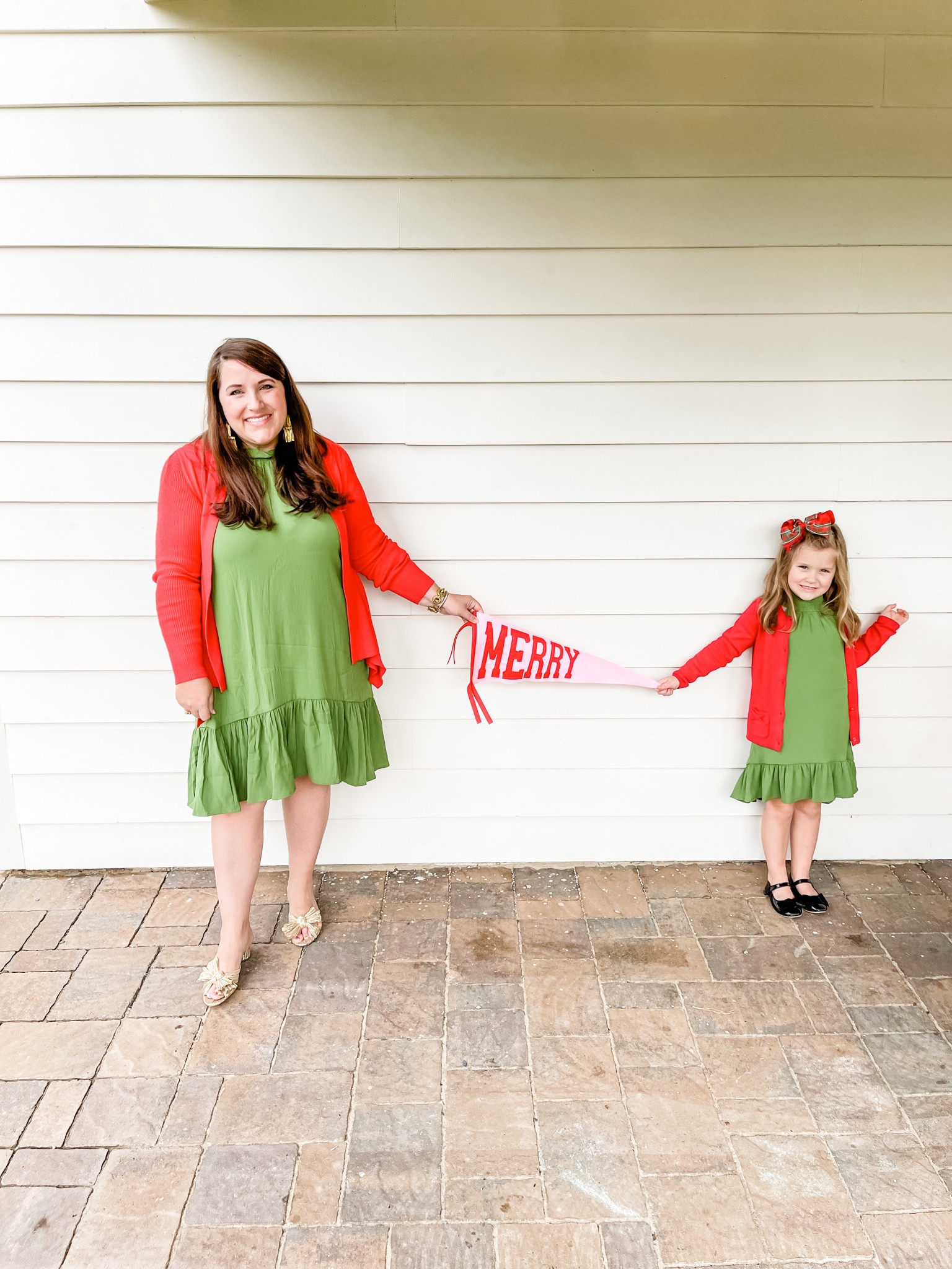 I'm not saying matching outfits is the only reason I had children, but it's definitely in the top five 👯‍♂️ 

#WalmartPartner Thanks to @walmartfashion for sponsoring this post!

✨ My mini me was so pumped to match. She asks for "that in my size" regularly so I was excited when #walmartfashion reached out. We also snapped up the purple sequin dress and it is amazing in person. Dm me if you have question about sizing. 



#LTKfamily #LTKstyletip #LTKHoliday