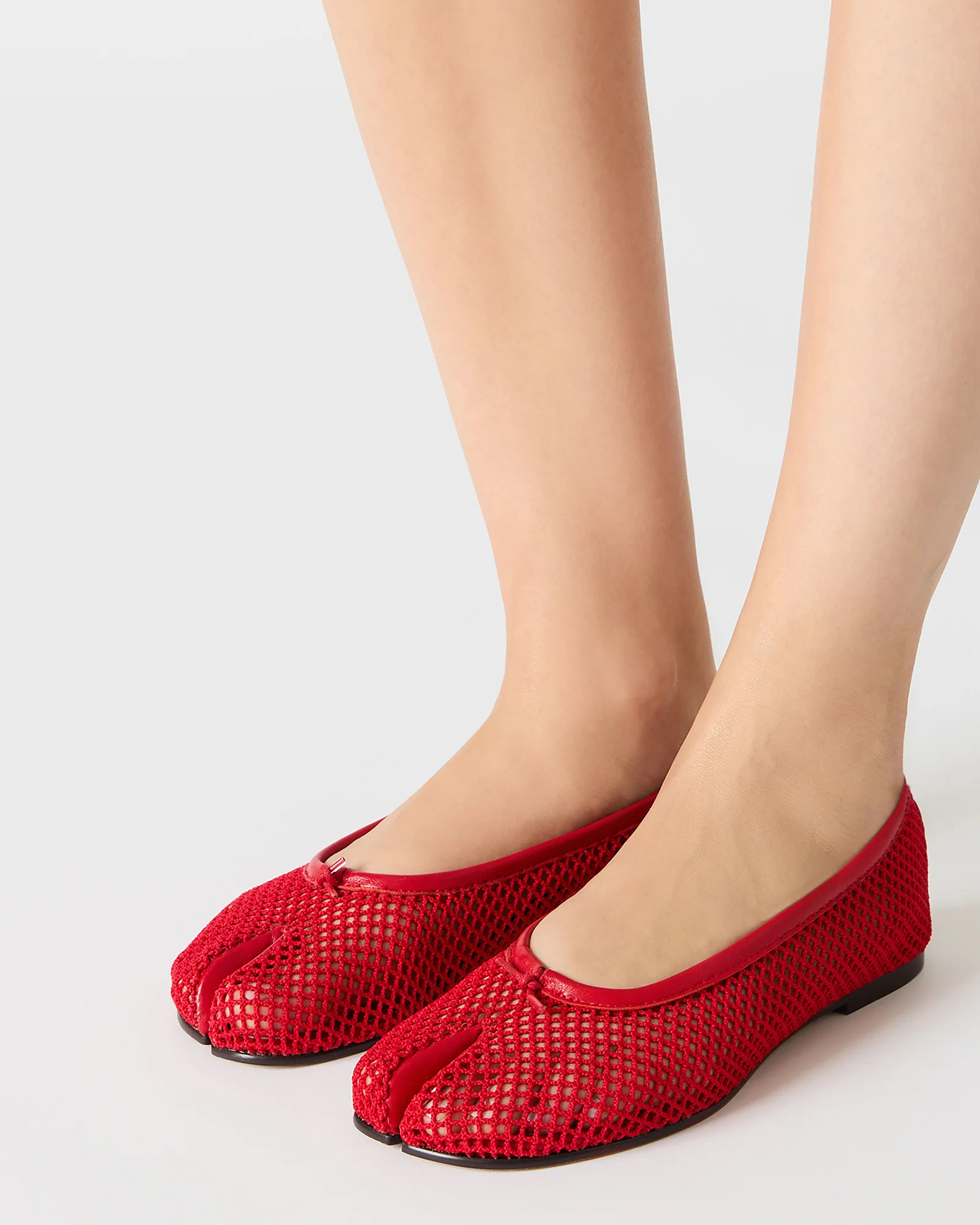 CALICO Red Split Toe Tabi Women's Mesh Ballet Flat | Steve Madden (US)