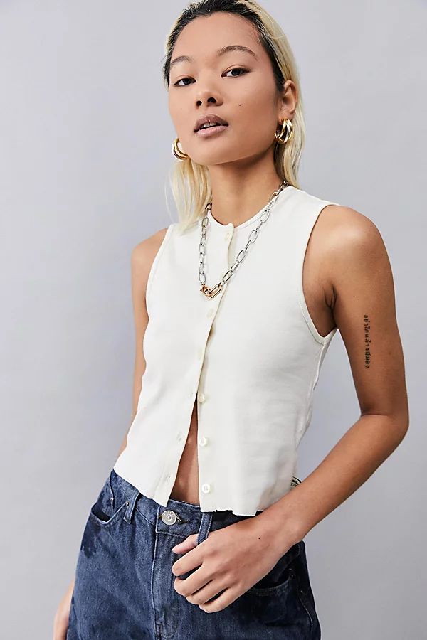 UO Lexi White Button-Up Tank Top | Urban Outfitters (US and RoW)