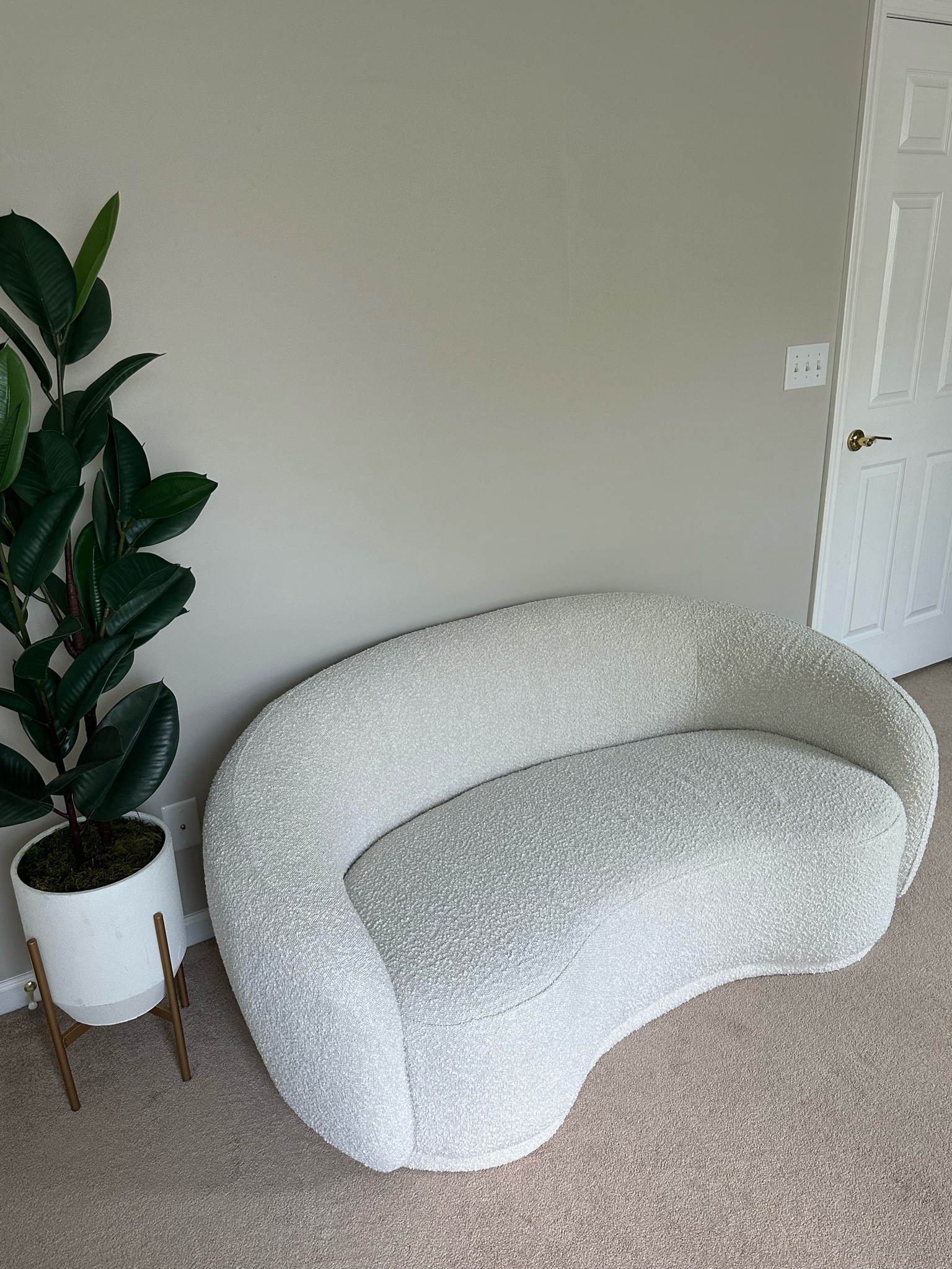 neutral aesthetic home decor 

#LTKhome