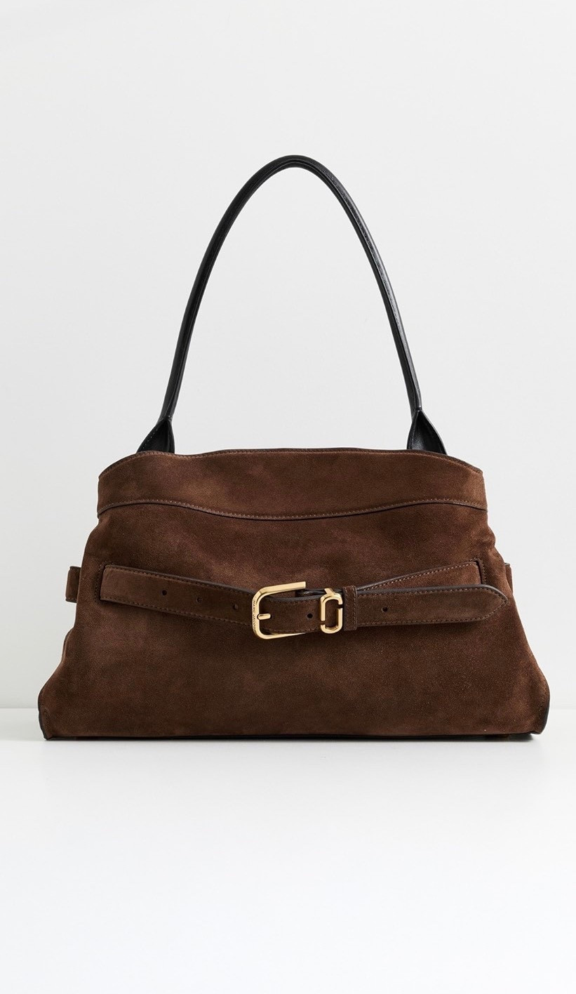 Suede bag
Chocolate brown bag 
Prada vibes 

#LTKSeasonal #LTKItBag #LTKStyleTip