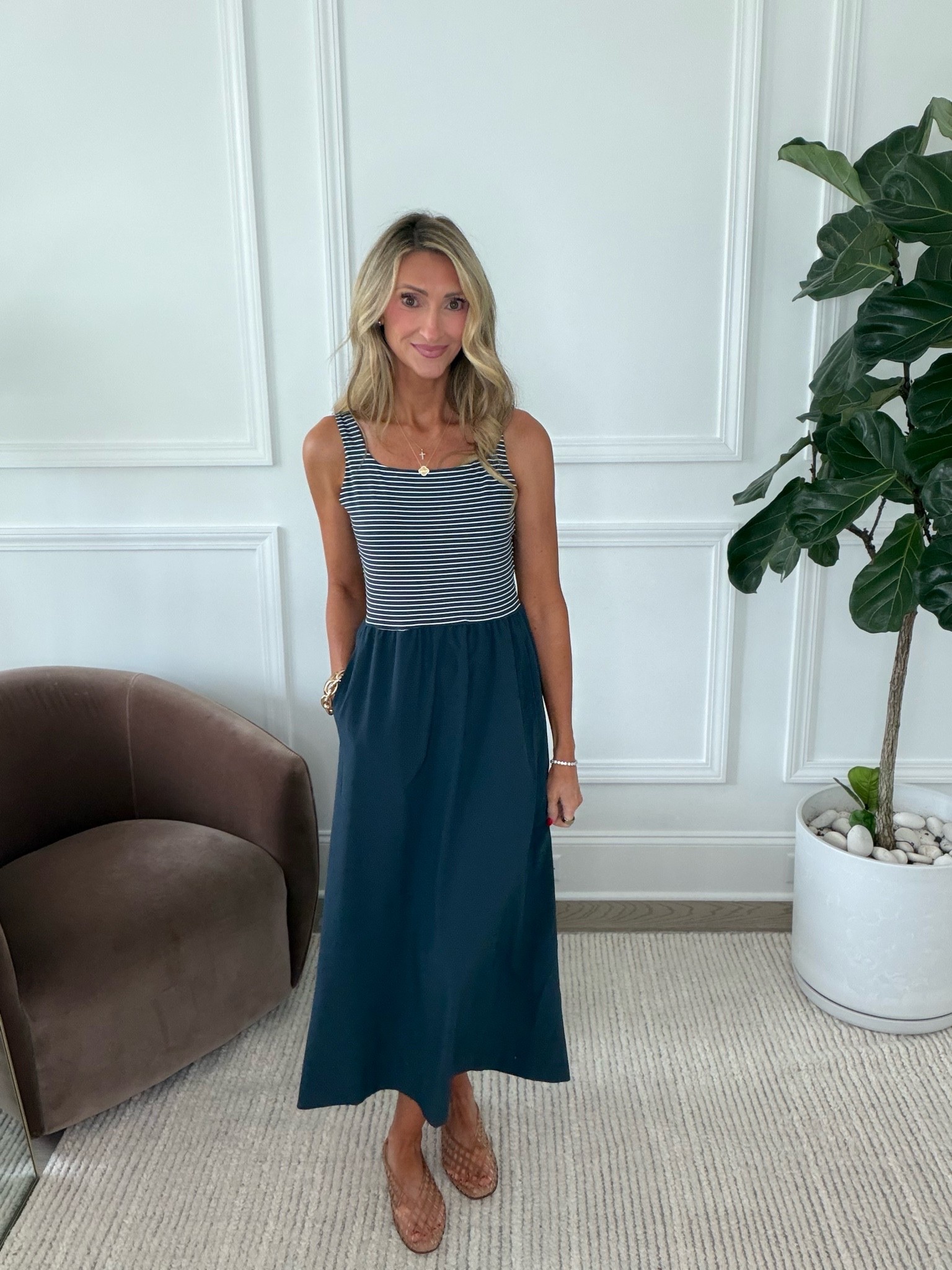 The comfiest dress from @Target I’ve been obsessed with!!

#LTKSaleAlert #LTKgrwm #LTKmomlife