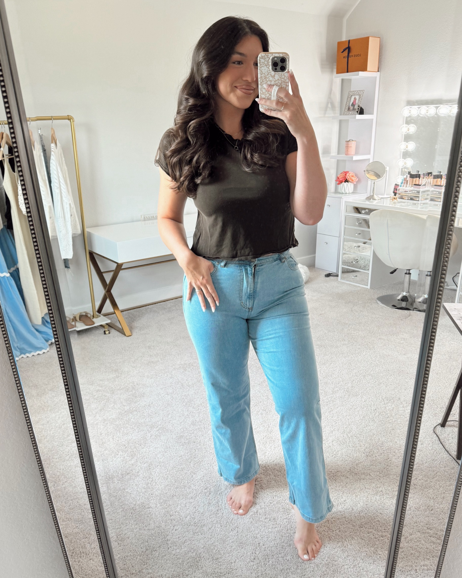 Cutest basics you can wear year round! I wish you could feel the material of this tee! It’s so light weight and figure flattering👏🏼. Tee fits tts - im wearing a L, denim fits more snug - I’m wearing an XL and could’ve gone up

Ootd, loup, wardrobe basics, casual outfit, denim, basic tee, easy fashion, mom style

#LTKPlusSize #LTKStyleTip #LTKMidsize