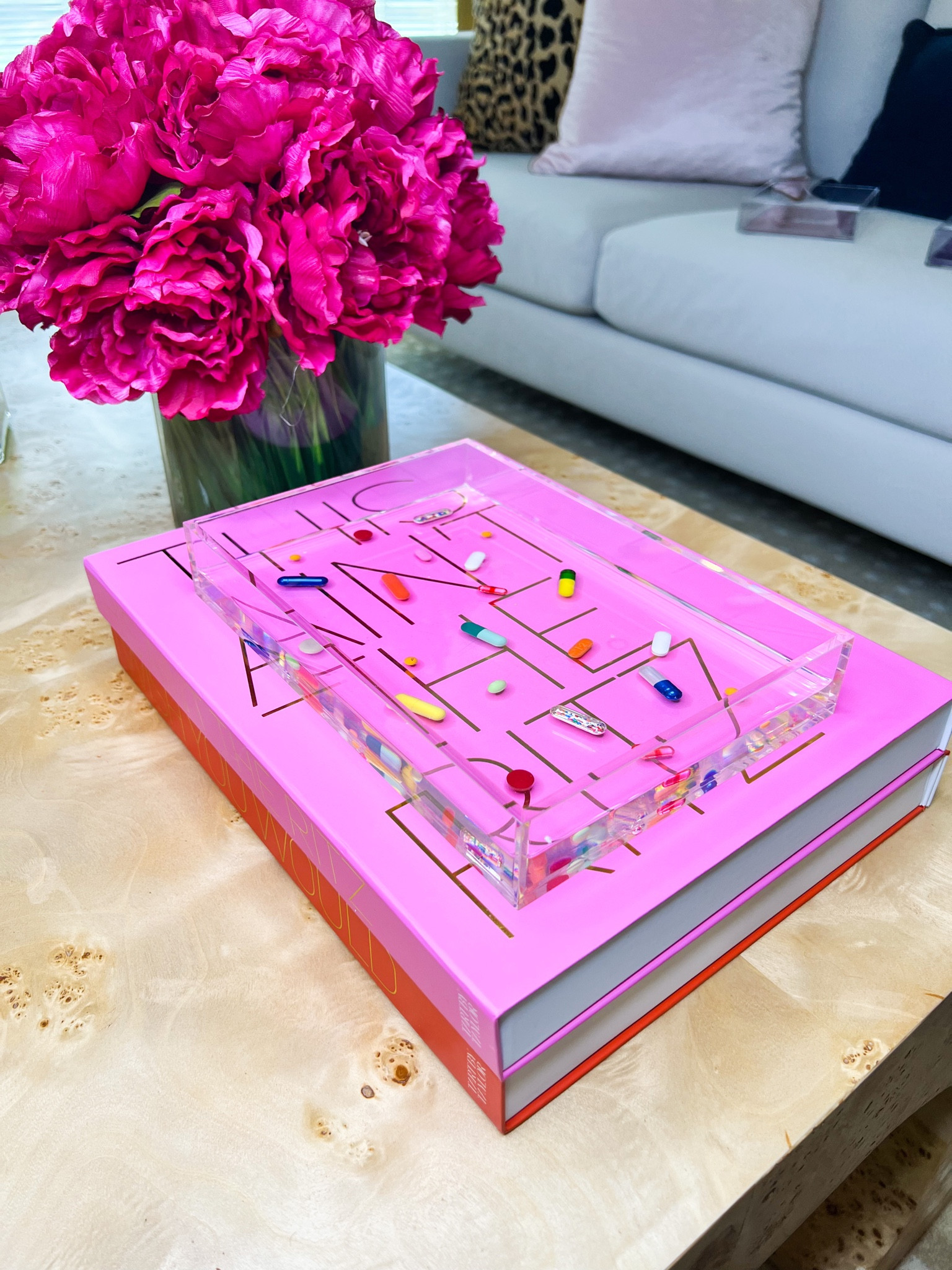 Cutest tart by Taylor tray and decorative book boxes 😍

#LTKunder100 #LTKhome #LTKstyletip