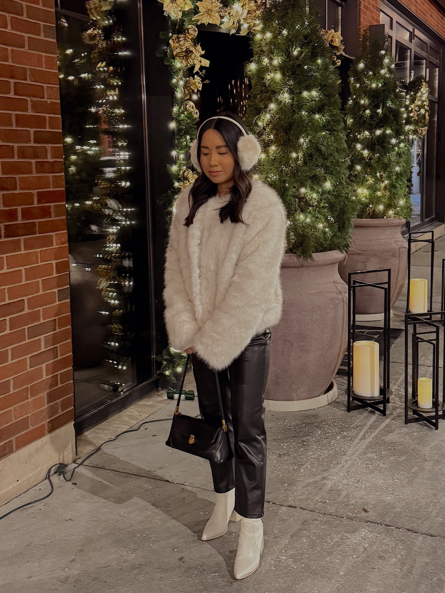 Wintery dinner outfit

#LTKStyleTip #LTKFindsUnder100 #LTKHoliday
