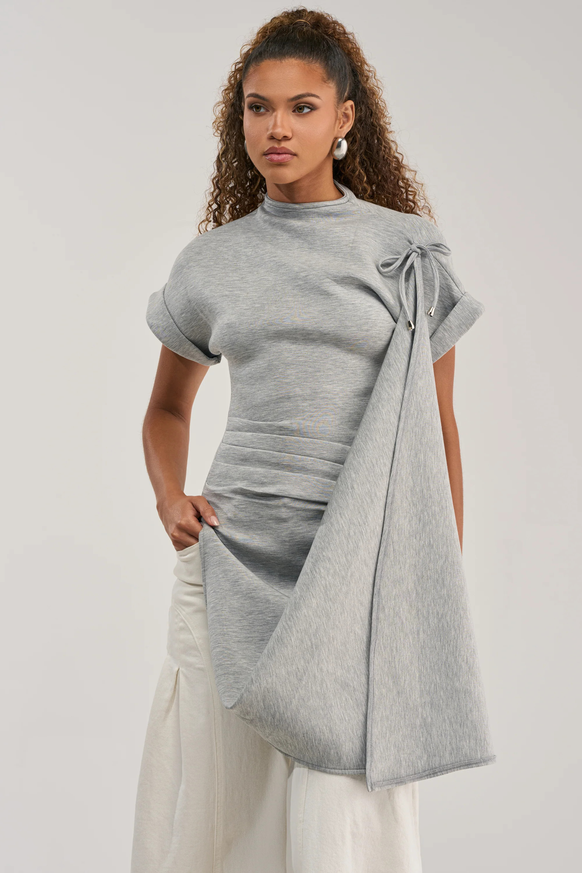 REAL ONES KNOW SCUBA DRAPED TOP | AKIRA