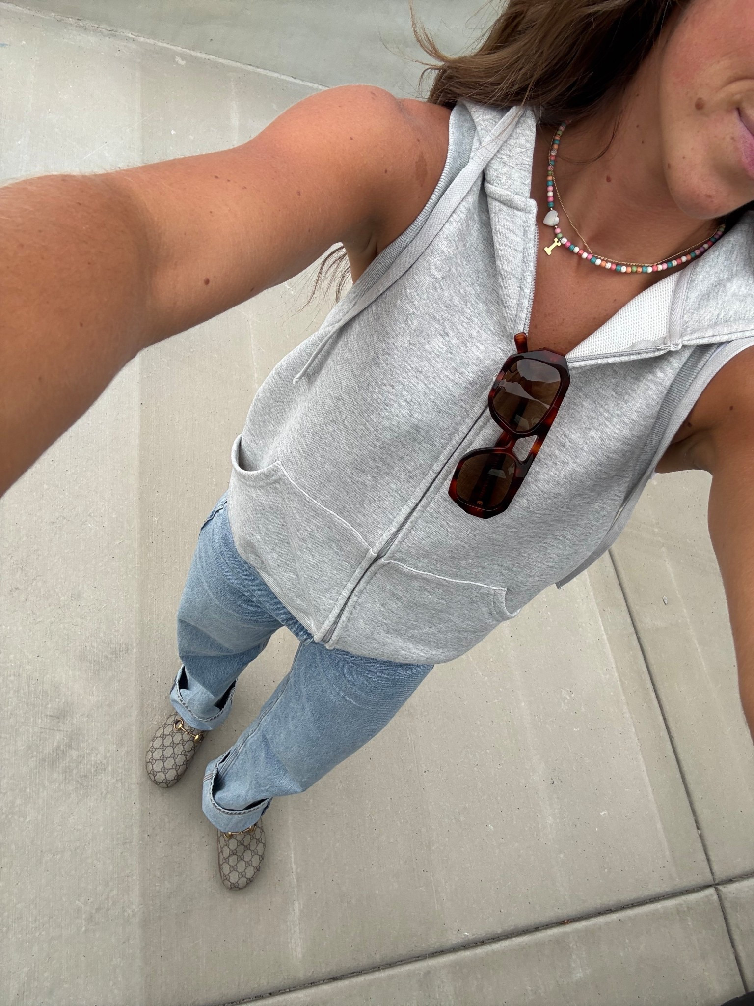 wearing size 25 in the jeans!!

#LTKSeasonal #LTKFindsUnder100 #LTKStyleTip