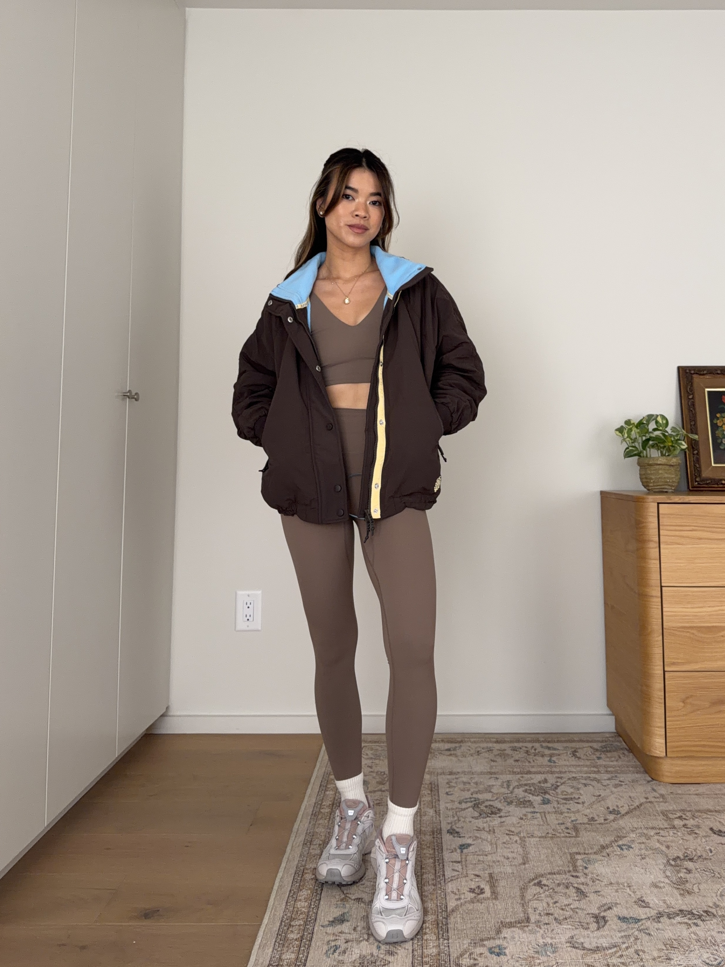 This is such a cute jacket from FP movement! It’s warm but also lightweight 

Sizing info:
-FP Movement Never Better Crop Top (Size XS in Sandstorm) 
-FP Movement Never Better 7/8 Length Leggings (Size XS in Sandstorm) 
-FP Movement Field Tripper Jacket (Size XS in Chocolate)

Cute workout clothes, fall workout outfits, pilates outfit, FP Movement, free people workout outfits, travel outfits, airport outfit, outfit of the day, what to pack for vacation, comfy outfit ideas, petite leggings, petite style, petite travel outfits, casual outfit ideas, casual style, mom outfits, mom style, petite activewear, running outfit, petite running outfit, athletic tanks, summer outfits, summer fashion, fall running, fall jackets, wind breaker

#LTKfitnessgoals #LTKActive #LTKPetite