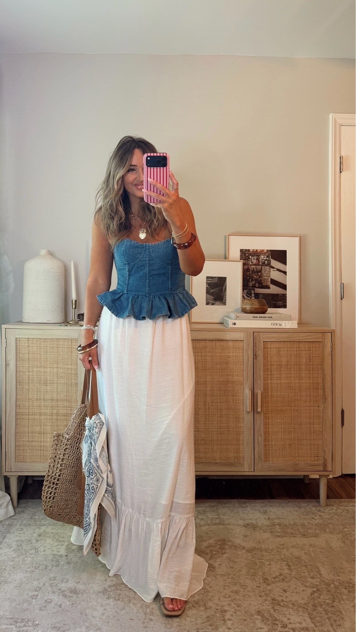 35% off with LEANN35 if expired use code LEANN30 denim + maxi skirts 😍 size M top (this runs small, if you have a bigger bust def size up. the back is smocked) size M skirt, perfect length for my tall girlies! summer outfit, summer beach vacation outfit, 4th of july @VICI

#LTKootd