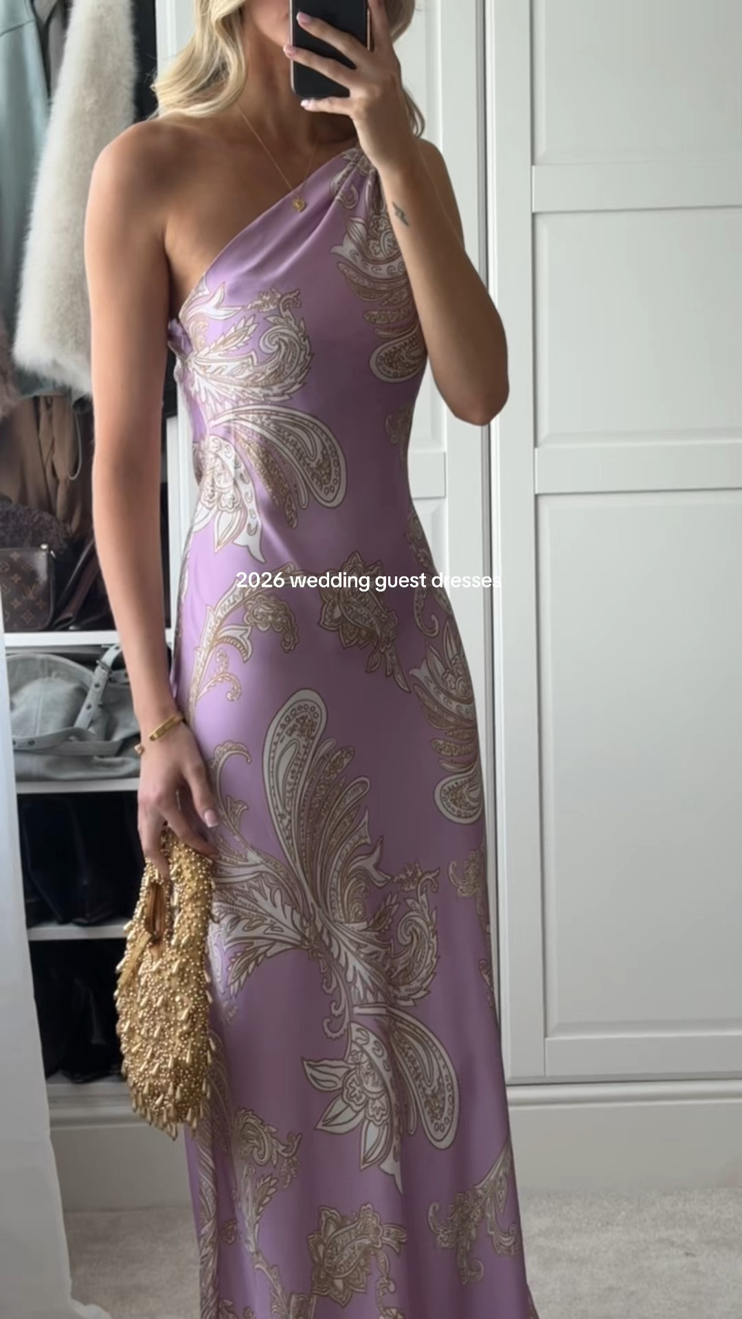 Number 3 currently OOS sorry girls! It’s from revolve ‘Ira Maxi Dress in Blue Multi AMANDA UPRICHARD’ but everything else linked!! 💘