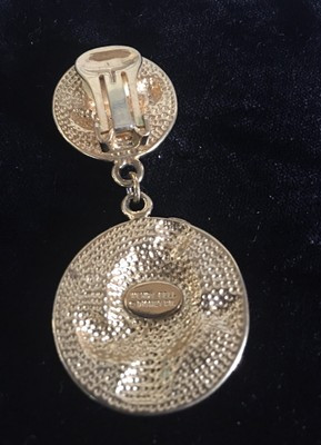 WENDY GELL For Disney Co.  MICKEY MOUSE Clip On Gold Earrings | eBay US