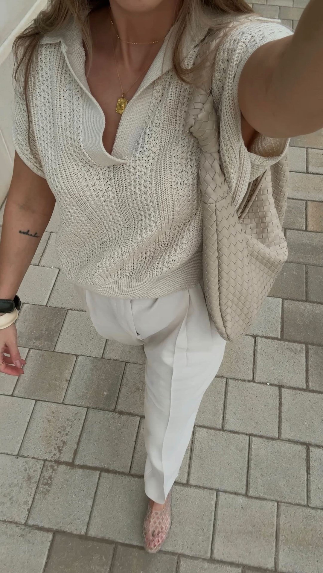 it's a vanilla spring 🍦🤍✨

•
•
•

#springootd #springfashion #springstyle #ootdinspo #ootdinspodaily