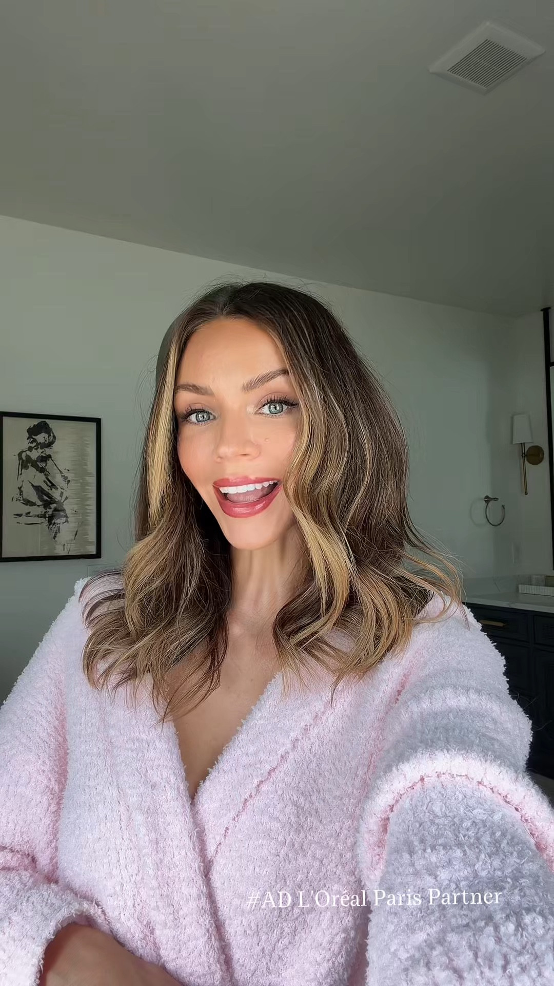 #LorealParisPartner #ad  Spring break glow, on a budget  thanks to @lorealparis ☀️✨Everything in my bag for bronzed skin, long lashes, and juicy lips — all under $50 from @target 🤍 #target #LOrealParisMakeup #SpringBreakBeauty #DrugstoreMakeup #MomGlow #targetpartner @shop.ltk #liketkit 