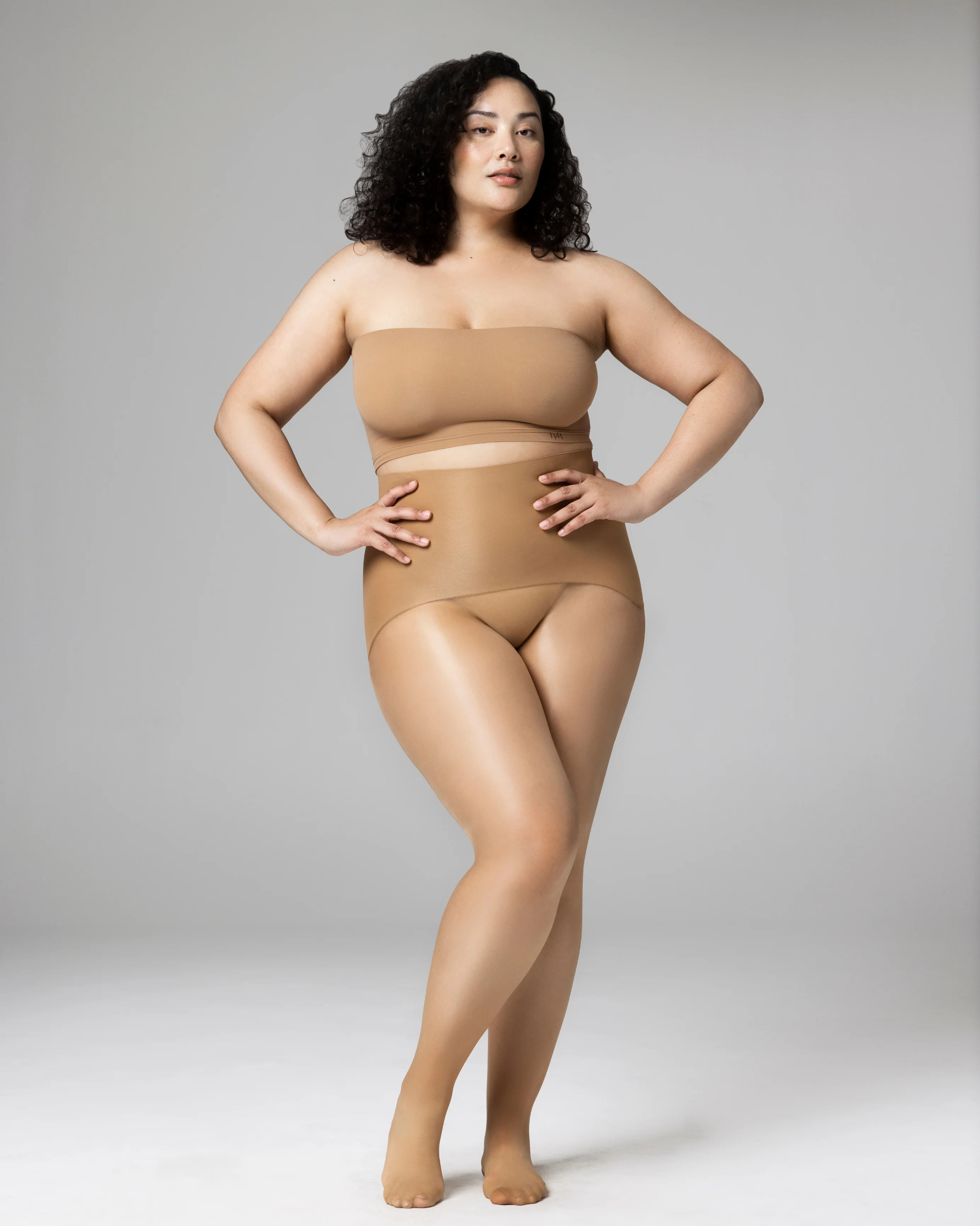 PLAY - FREE HUGGING SEAMLESS TIGHTS - GLOSS - Dulce / XS/S | Noosh