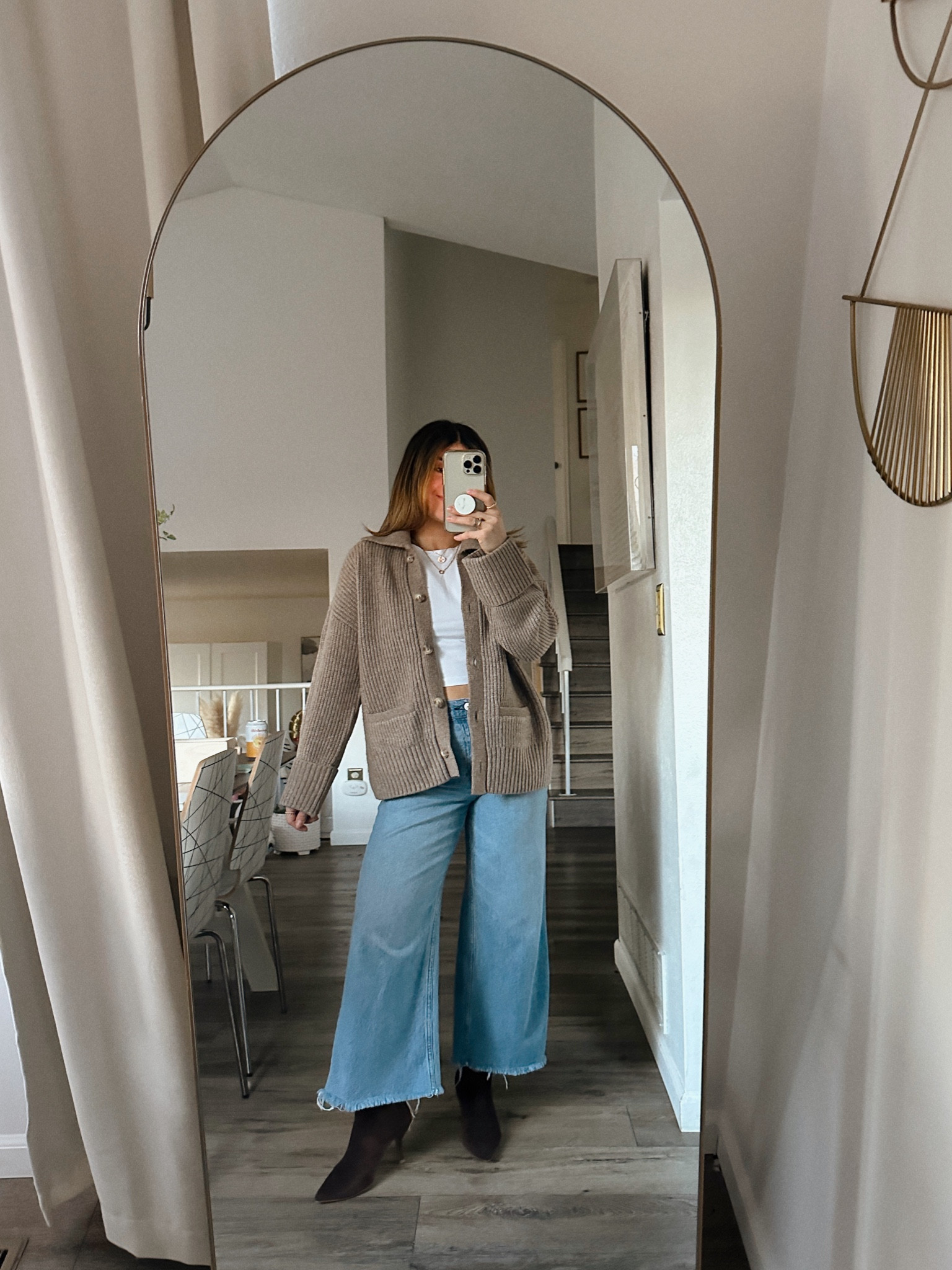 Favorite cárdigan of the moment! The color is so chic! 
Top size small
Cardigan size xs
Jeans size 24 short

#LTKSaleAlert #LTKFindsUnder50 #LTKFindsUnder100