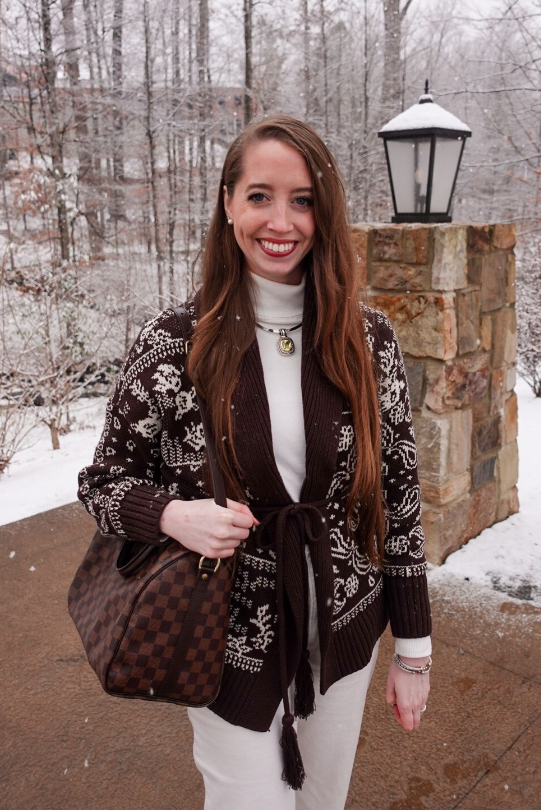 This bandana print sweater has been my favorite all year and it’s on sale! Also linking similar option with fringe 😍

#LTKSaleAlert #LTKSeasonal