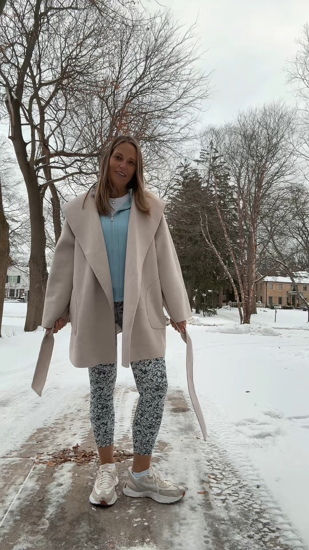 Walking Ootd!

#LTKootd #LTKfitnessgoals #LTKOver40