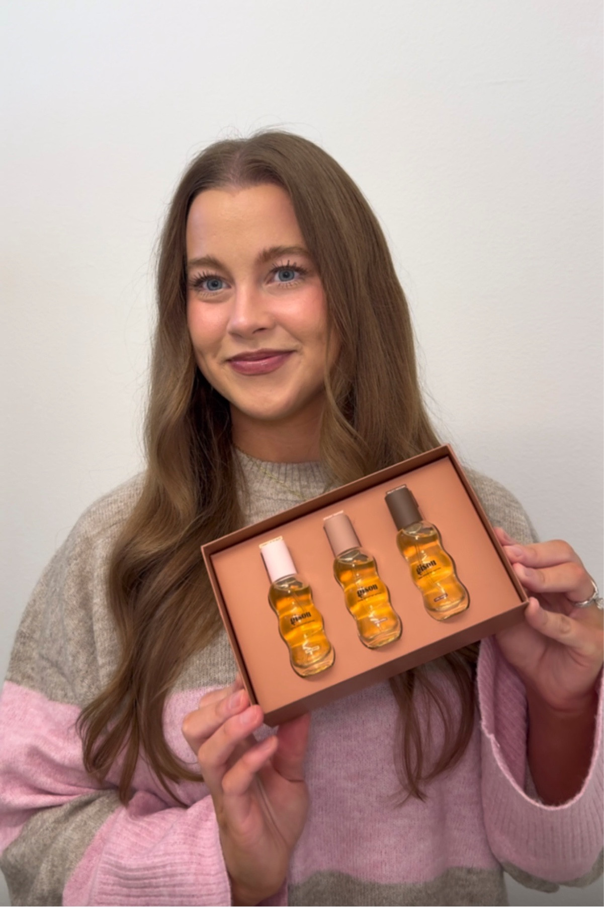 LIMITED EDITION fall Gisou hair mist scents!! 
🍨Vanilla Glaze
🍮Sticky Toffee
☕️Milky Mocha