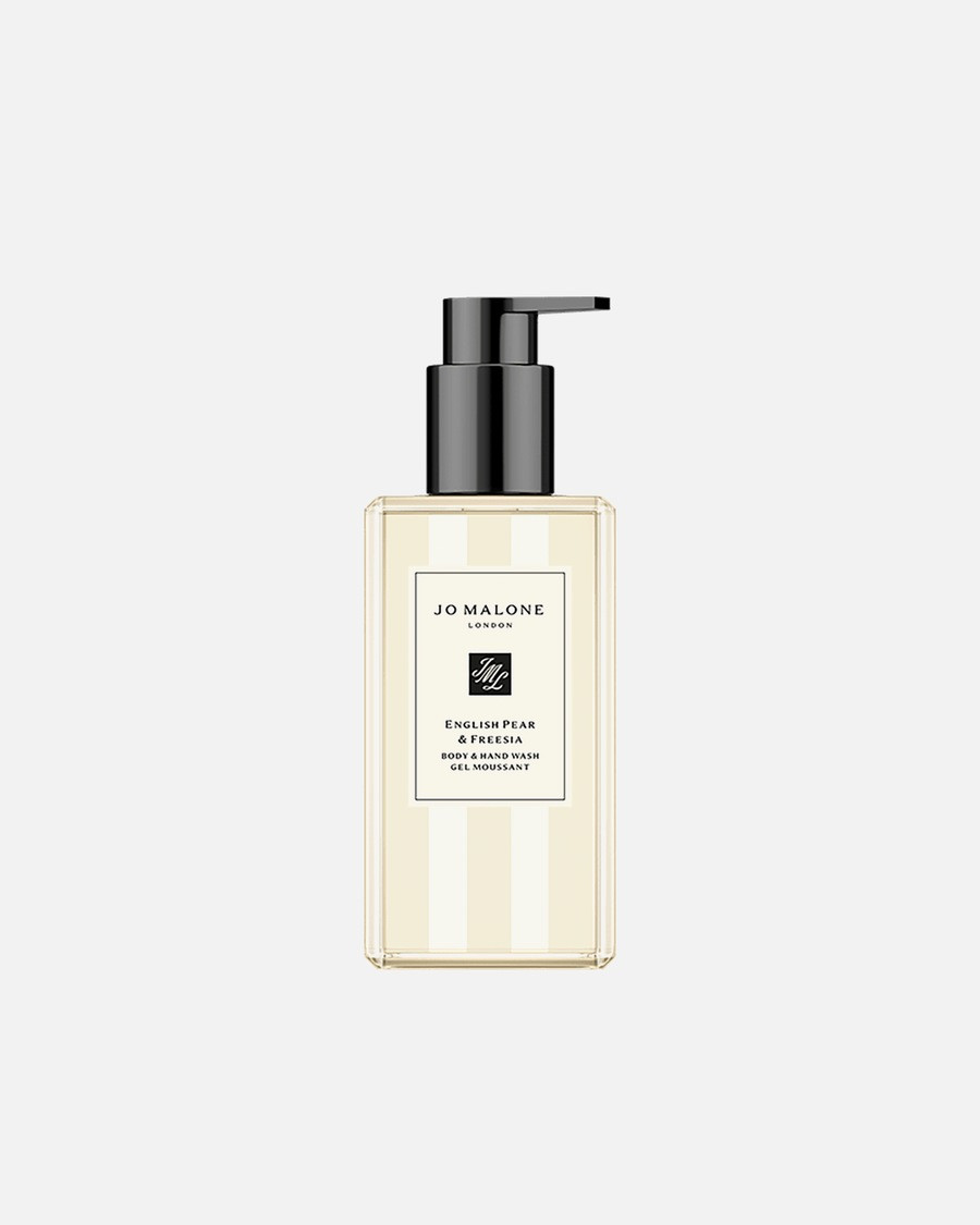English Pear & Freesia | Douglas (AT)