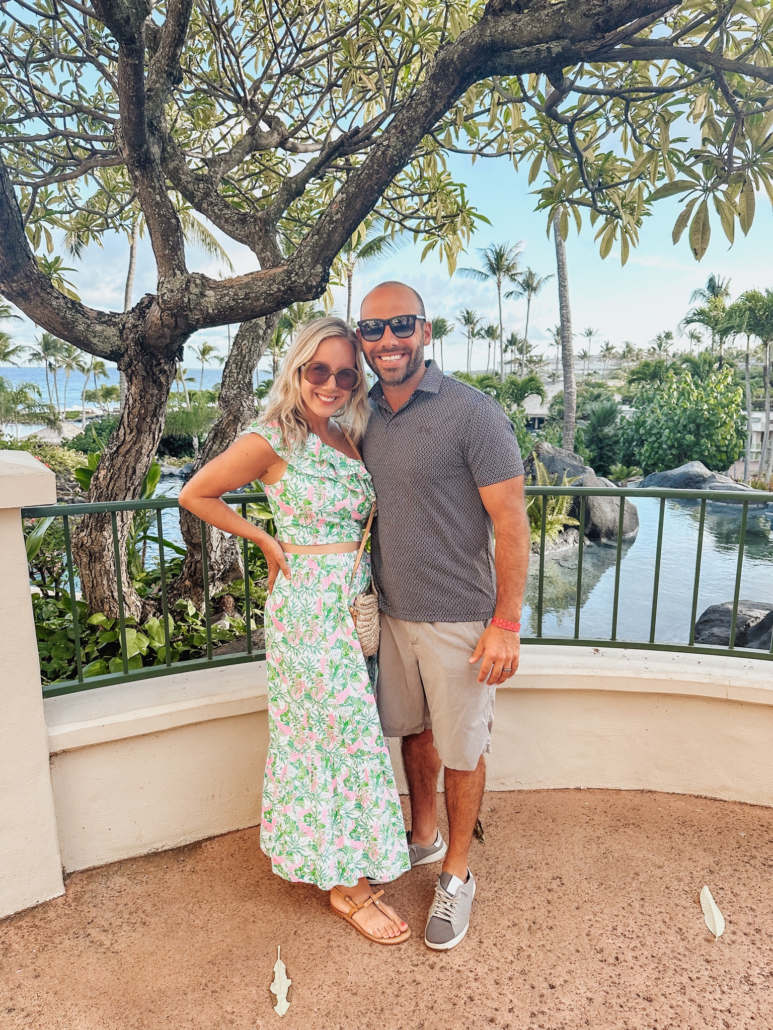 Beautiful Hawaii
Summer dress | vacation | lily Pulitzer | 

#LTKshoecrush #LTKunder100 #LTKunder50