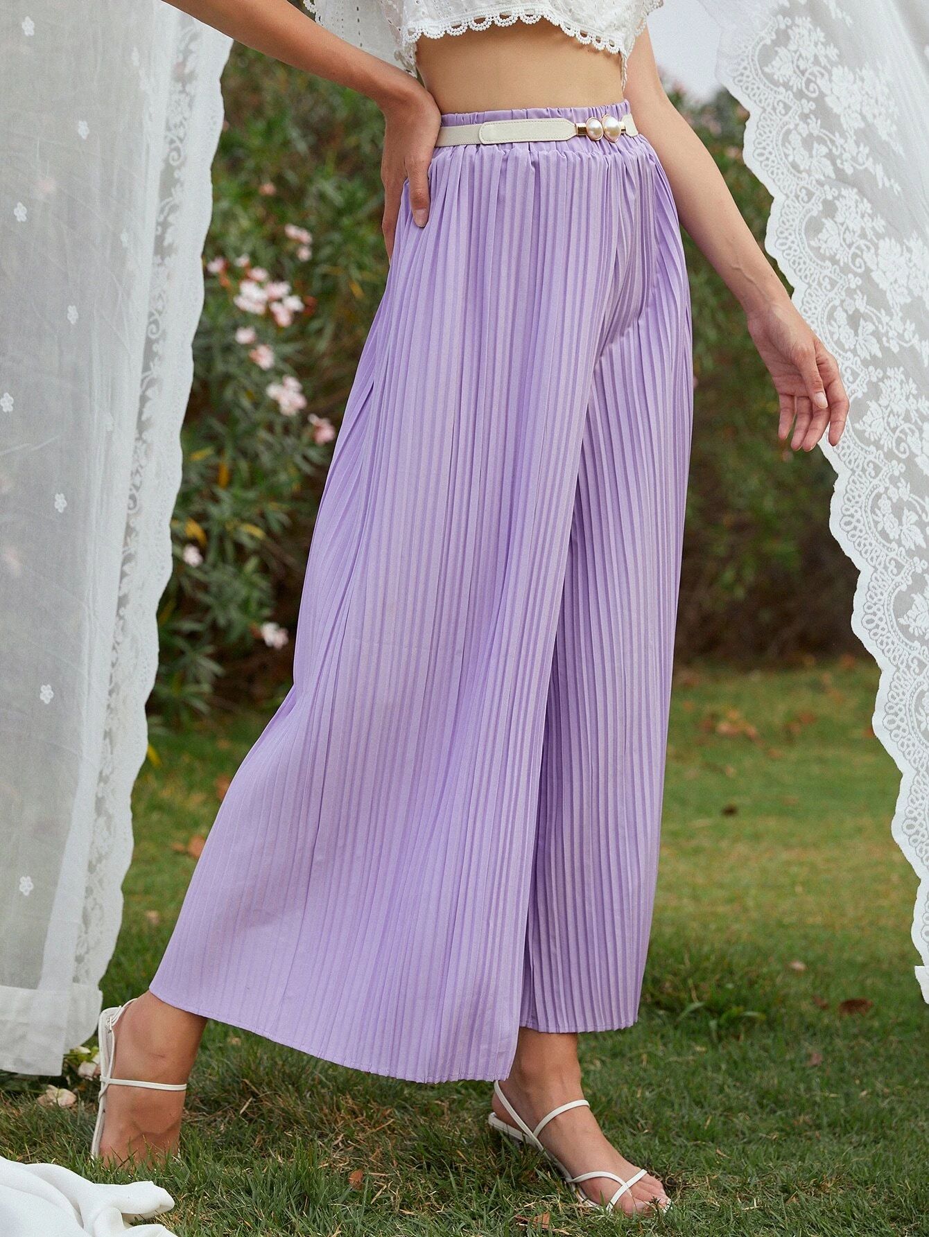 Solid Pleated Belted Wide Leg Pants | SHEIN