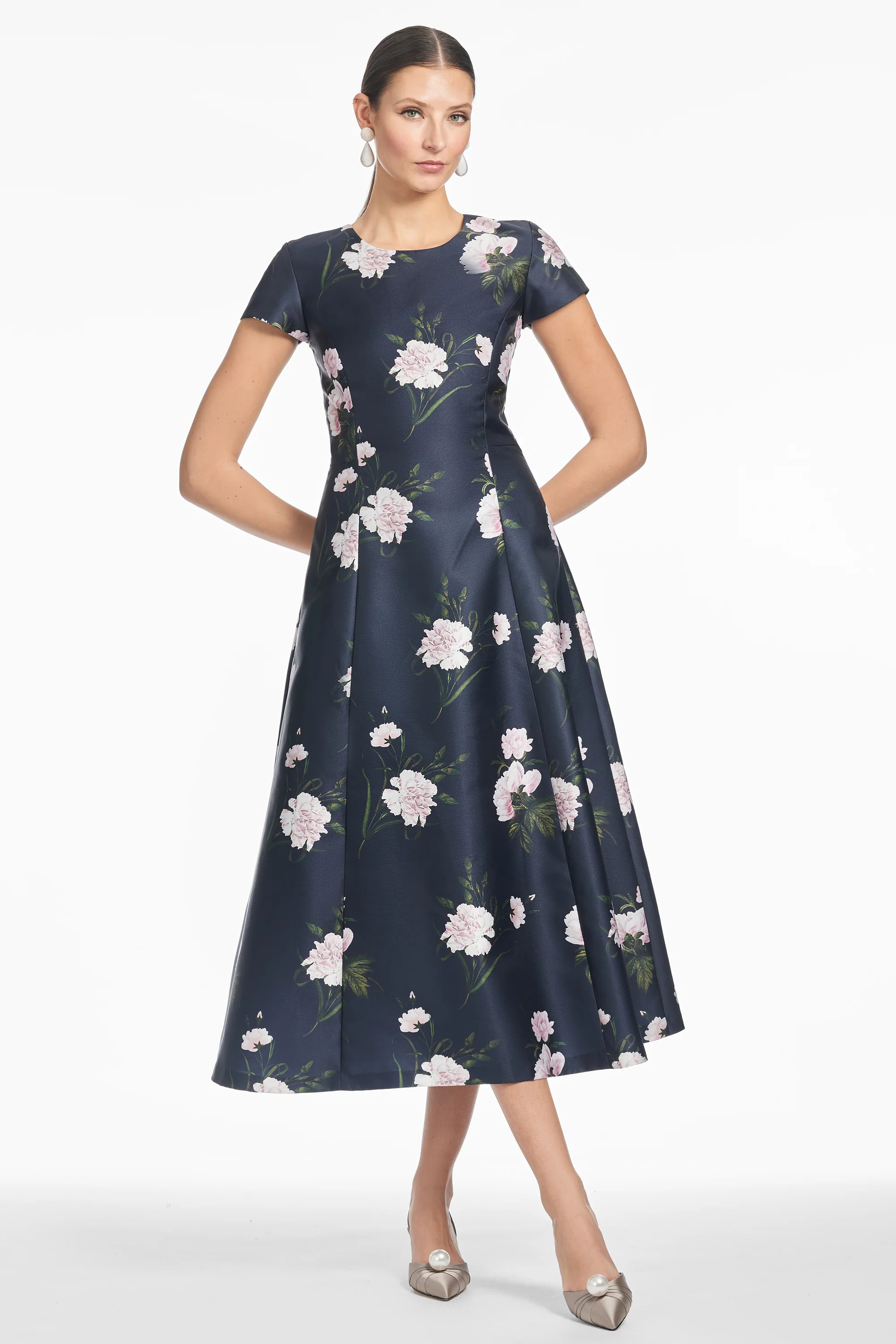 JACKIE DRESS - DARK MIDNIGHT CARNATIONS | Sachin and Babi