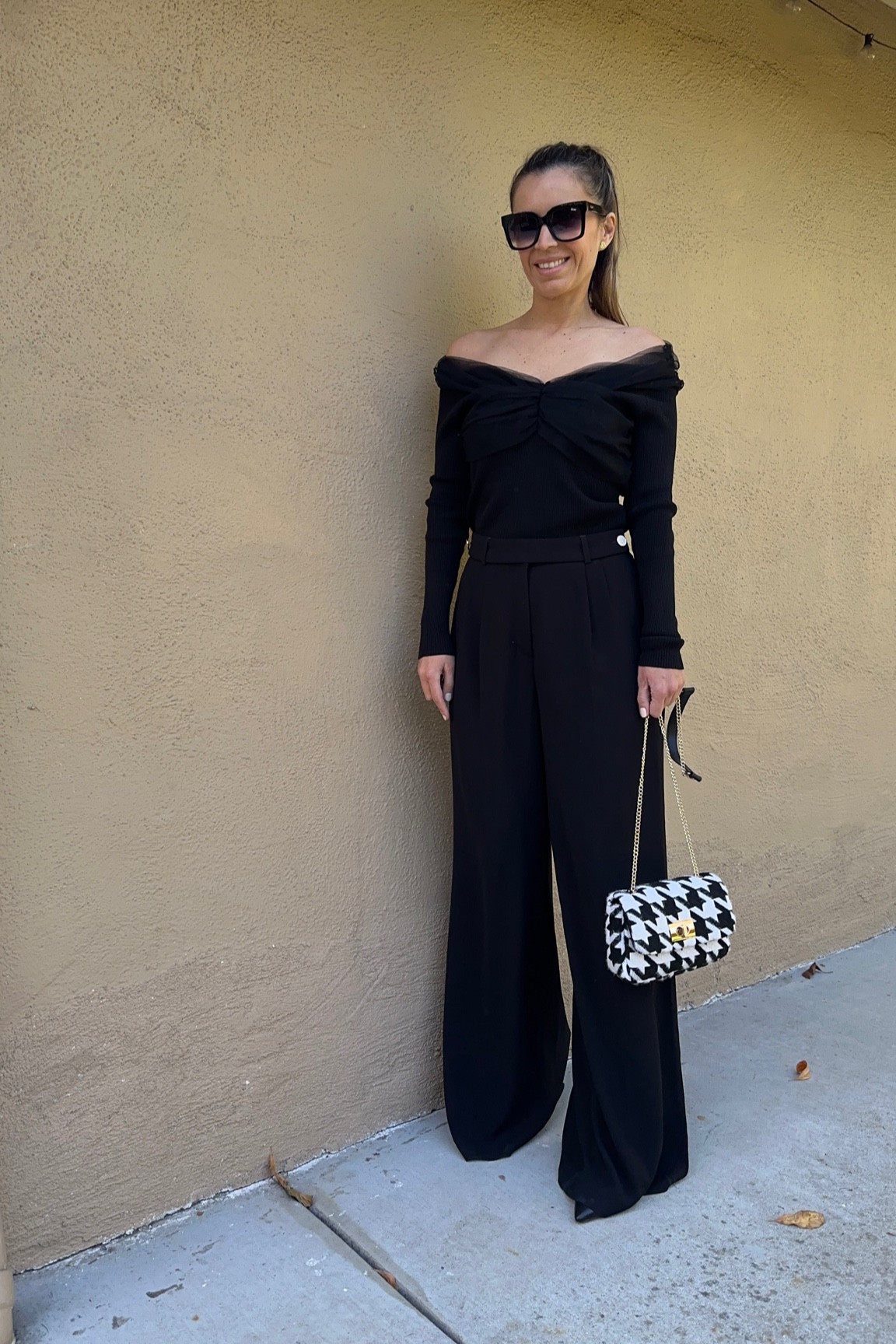 Off the shoulder top is sz small

Chriatmas outfit idea holiday outfit


#LTKGiftGuide #LTKCyberWeek #LTKHoliday