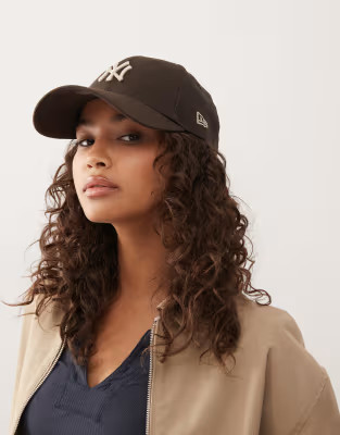 New Era NY Yankees 9forty womens cap in brown | ASOS | ASOS (Global)