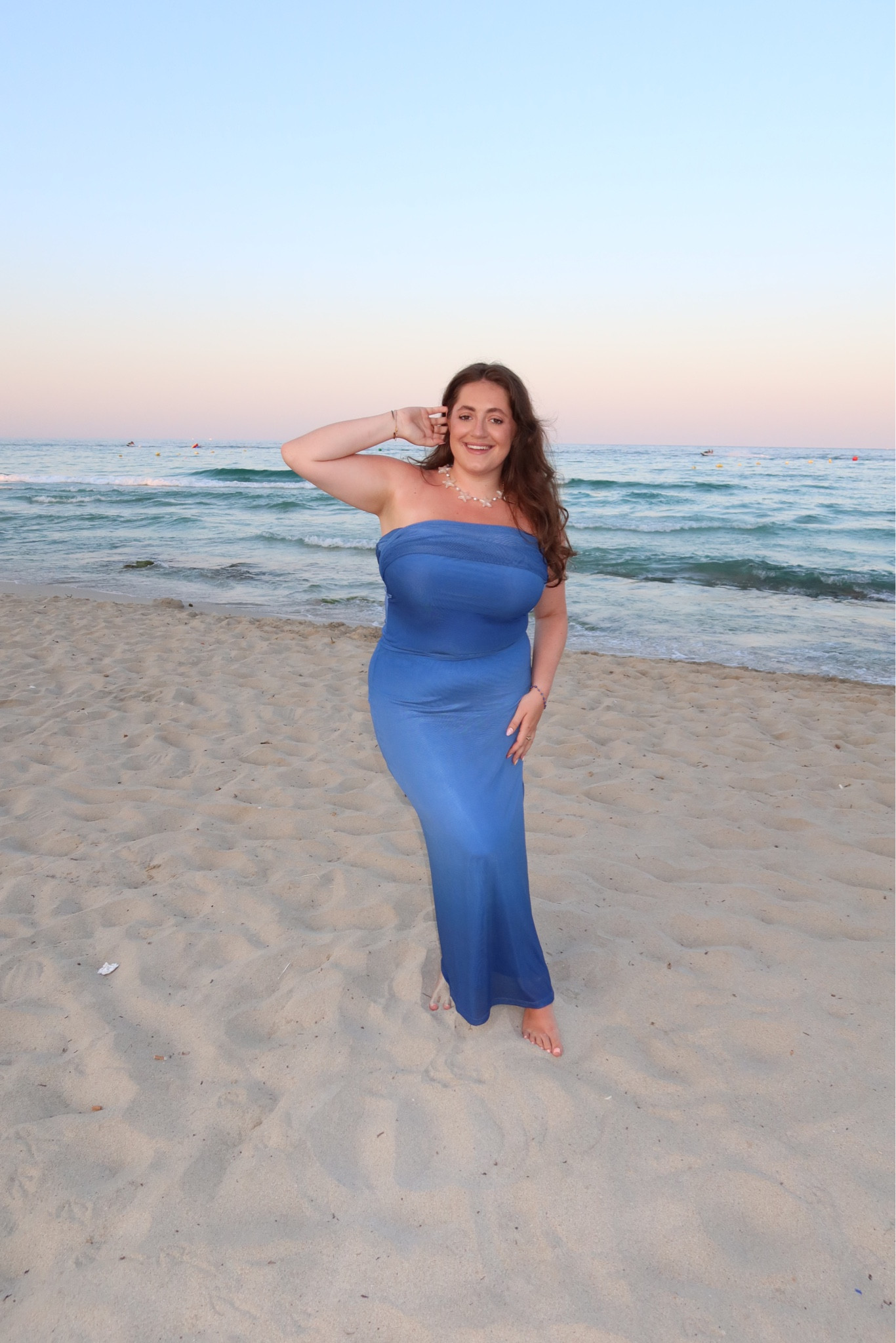 matching my outfit to the ocean🌊 

perfect easy to wear co ord- I wear size XL xx