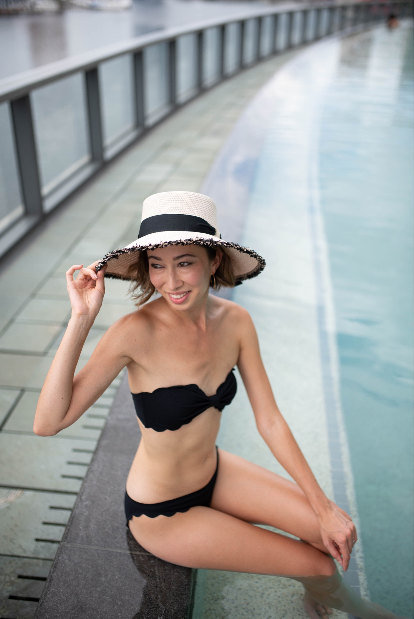 Sunshine + skylines ✨ Looking forward to more afternoons like this one at the beautiful @fsbaltimore pool. 

#fsbaltimore #fourseasonsbaltimore #fourseasons #fourseasonshotel #baltimore #pooll


#LTKswim #LTKtravel