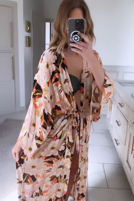 Head over Hills kimono cover up wrap. The color I’m wearing is not on sale, so I linked the lighter color currently on sale @urbanoutfitters! I’m in small
Also linking my @abercrombie swimsuit. It’s so pretty and has a flattering fit 

#LTKswim #LTKover40 #LTKSpringSale