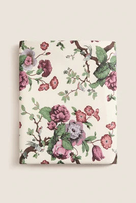 Cream Baroque Floral Tablecloth | Tuckernuck (US)