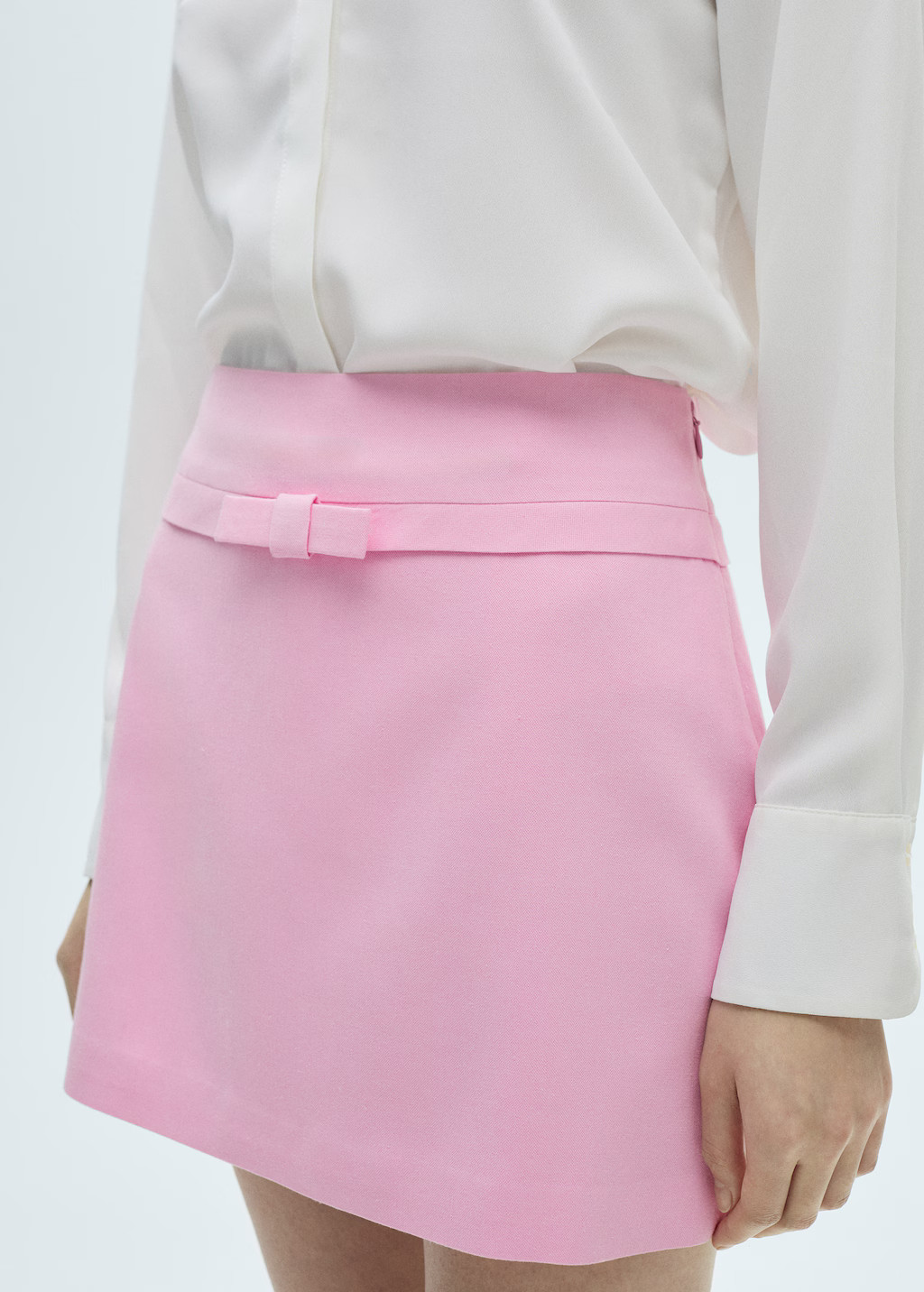 Short skirt with decorative bow - Women | MANGO USA | Mango (US/MX/AU)