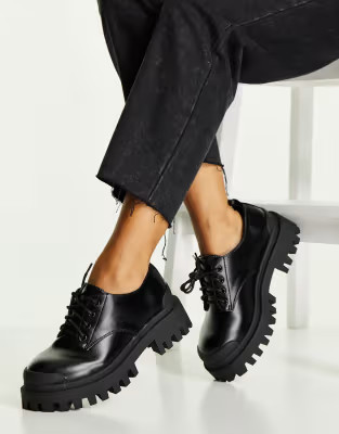 ASOS DESIGN Mayan chunky lace up flat shoes in black | ASOS (Global)