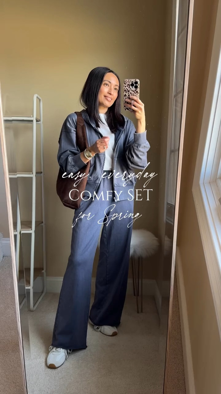 Easy, everyday comfy set for Spring. On sale 40% off (+extra 10% off for gap family brand card members.)
- Nice vintage look and feel to these iconic sweats done in lightweight cotton terry cloth in new colors for Spring. 
- Available in multiple colors; this is the navy blue wash. 
- Hoodie: oversized fit with a dolman type sleeve. Length hits higher, but not cropped. I sized up for room to layer, but I could also wear true to size. 
- Sweatpants:  Nice flowy fit. I like how the lightweight fabric drapes. True to size. 


#LTKTravel #LTKootd #LTKOver40