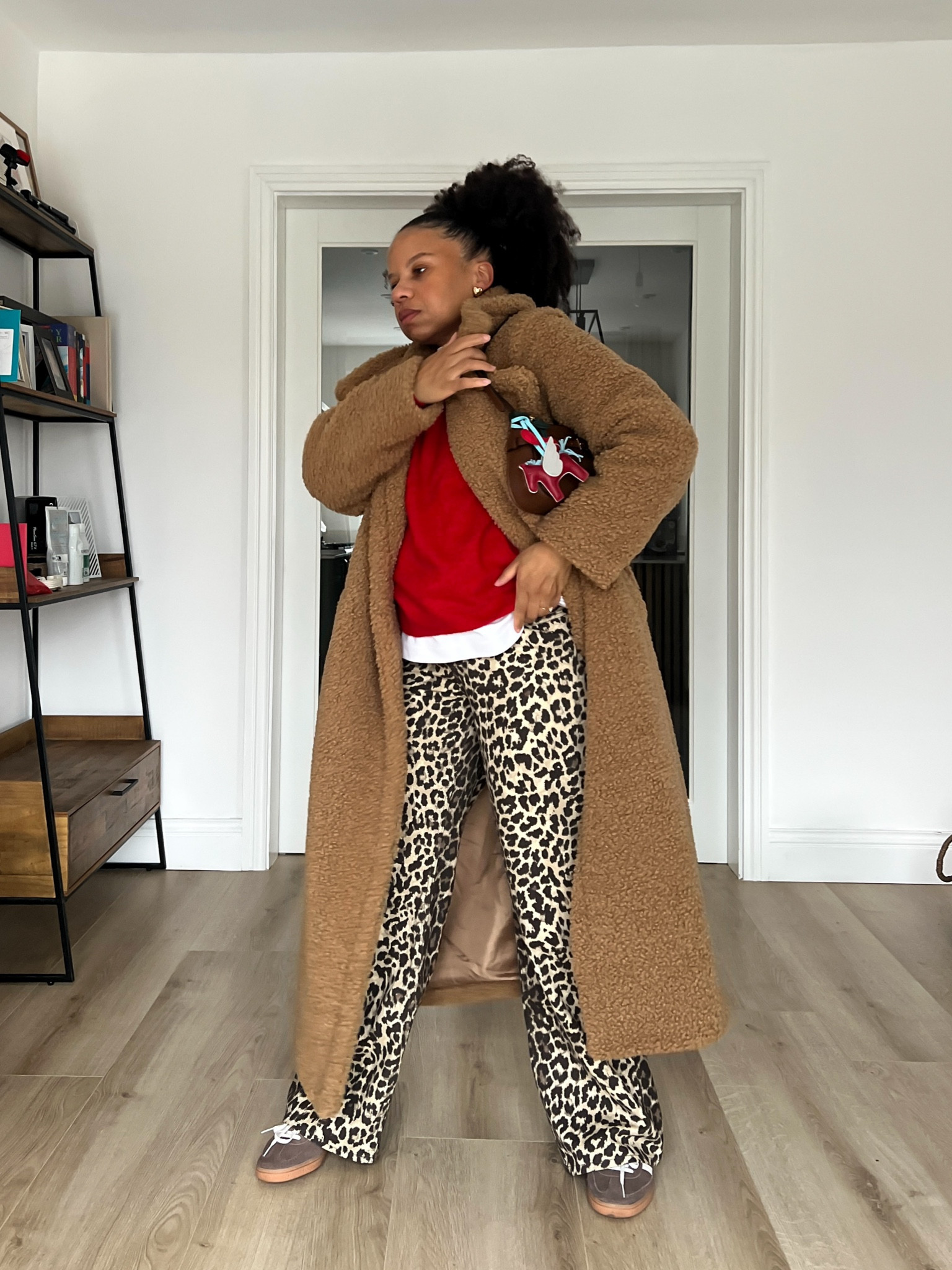 Valentines lunch outfit 

#LTKStyleTip #LTKItBag #LTKSeasonal