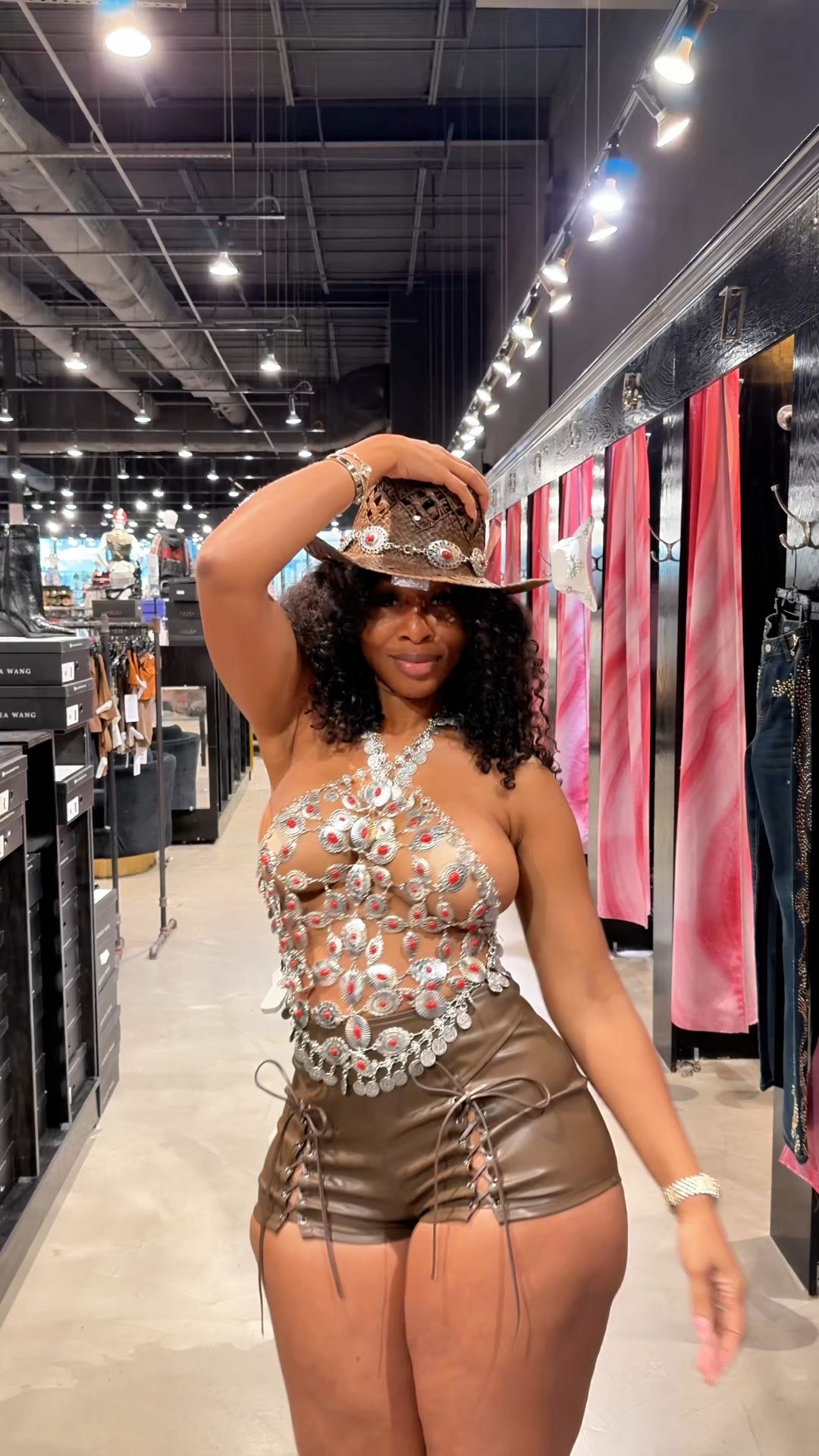 @AKIRA  rodeo edition