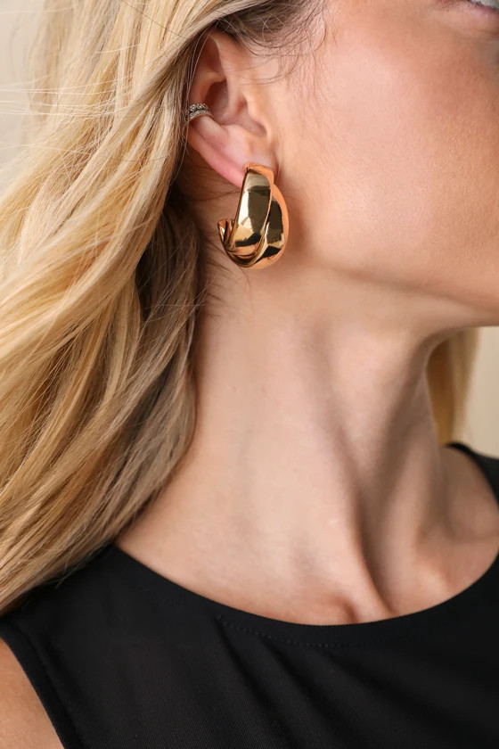 Twice the Charisma Gold Overlapping Layered Hoop Earrings | Lulus (US)