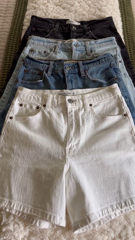 My favorite denim shorts of all time! I wear a 26 in these. 


#LTKfindsunder50 #LTKstyletip #LTKfindsunder100