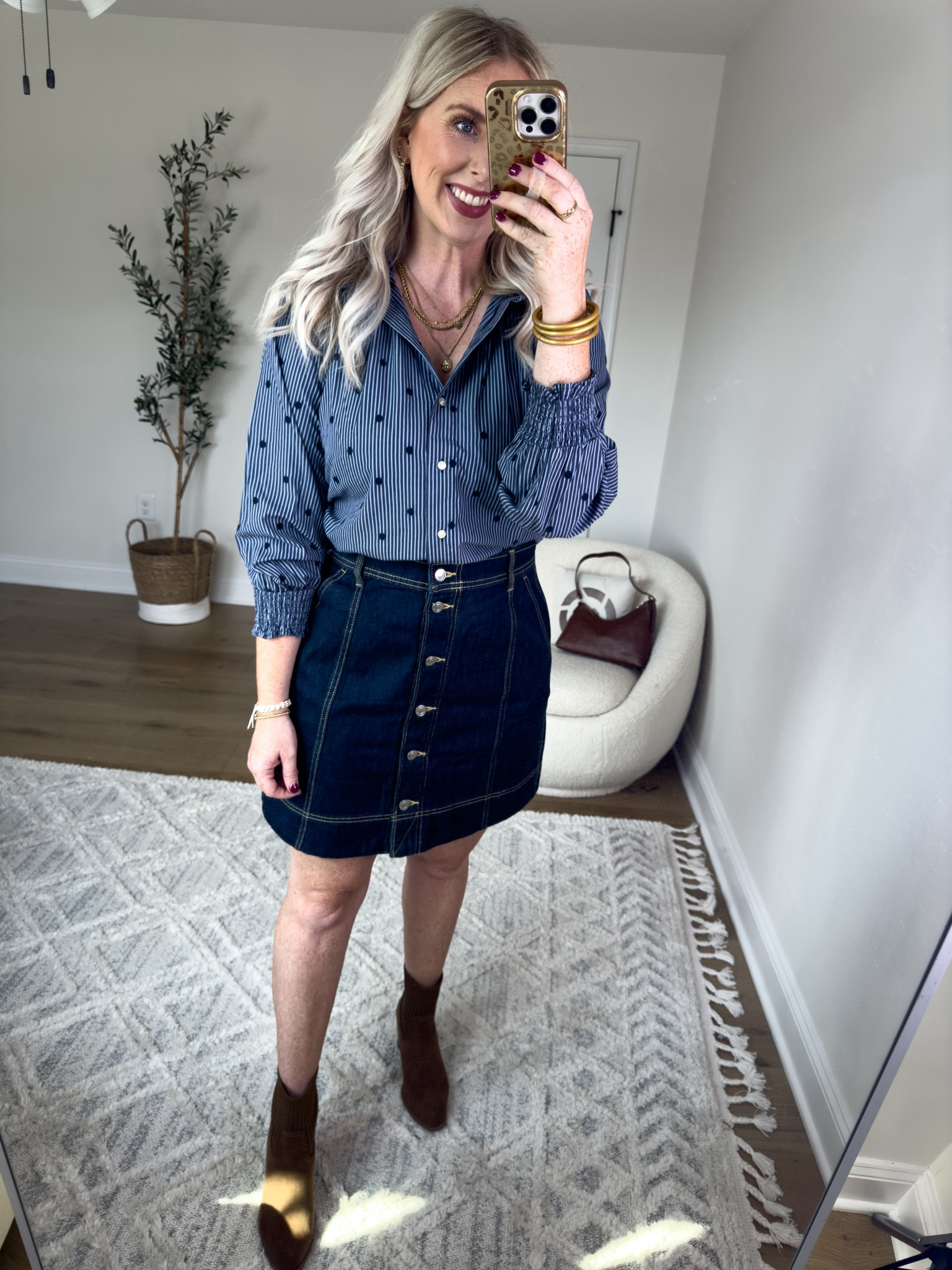 Weekend Walmart Wins try on 
Ruffle collar button down- medium 
Denim skirt- medium 

#walmartpartner #walmartfashion @walmartfashion

#LTKWorkwear #LTKFindsUnder50 #LTKSeasonal