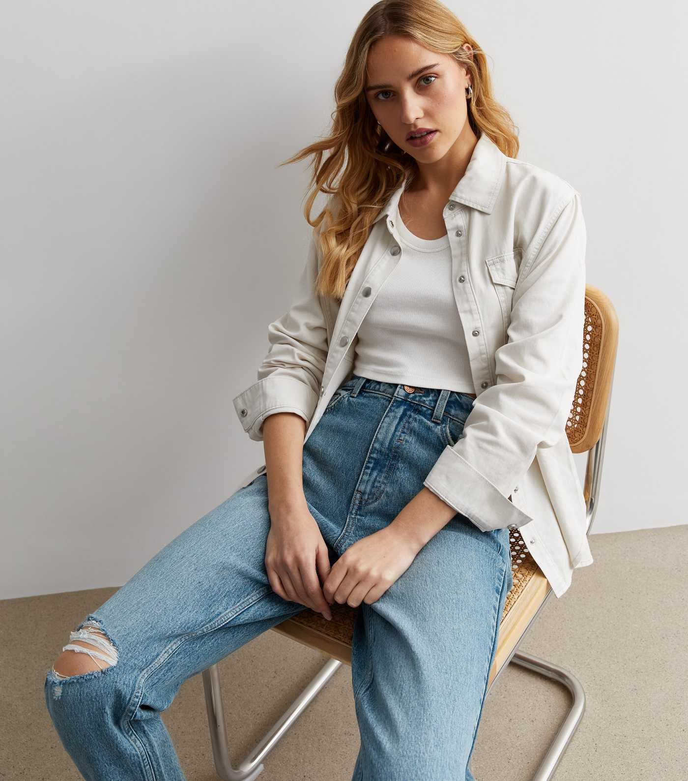 Blue Ripped Knee High Waist Tori Mom Jeans | New Look | New Look (UK)