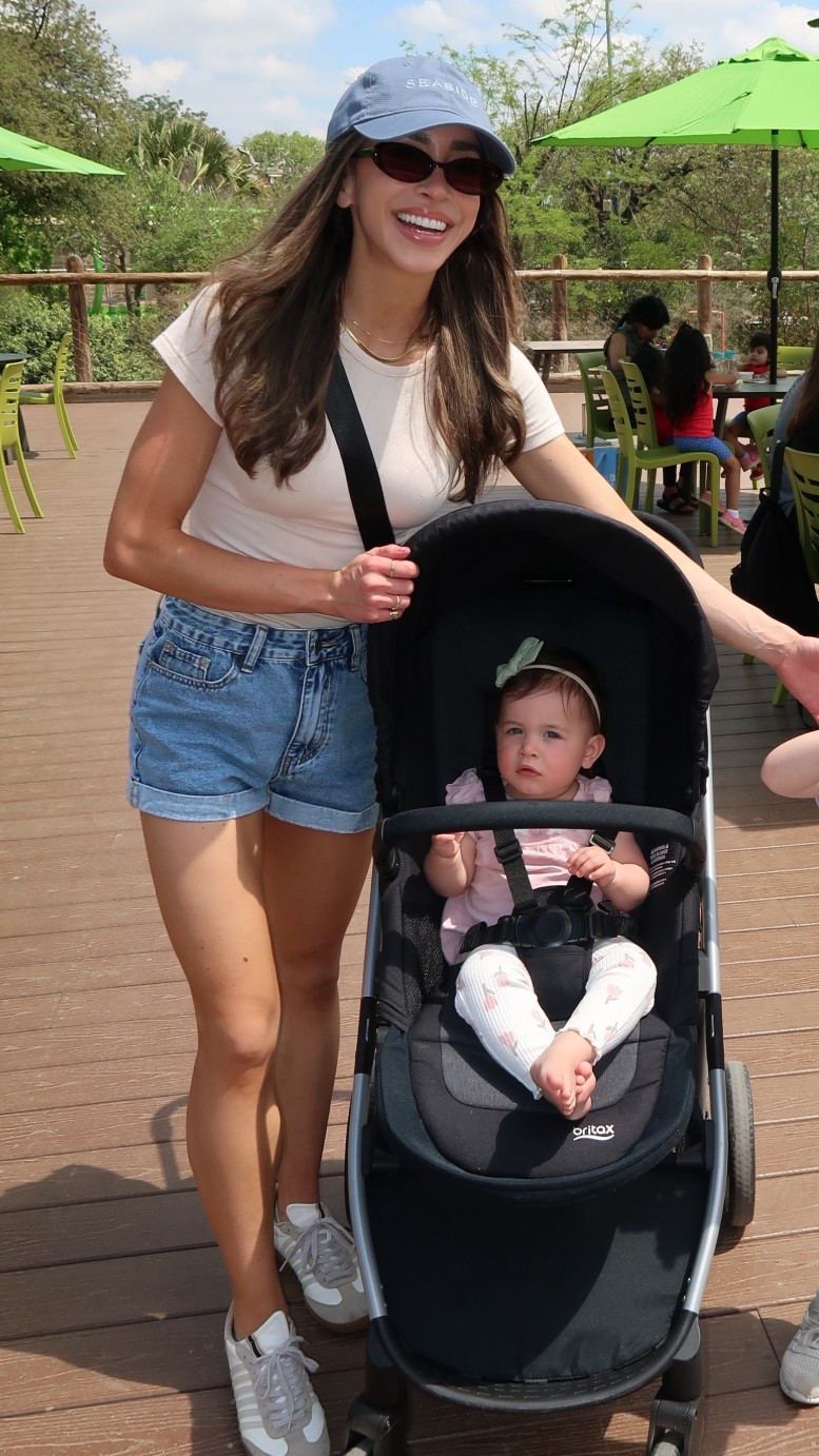 Zoo outfit 🐒🦁🦒

#LTKootd #LTKSaleAlert #LTKmomlife