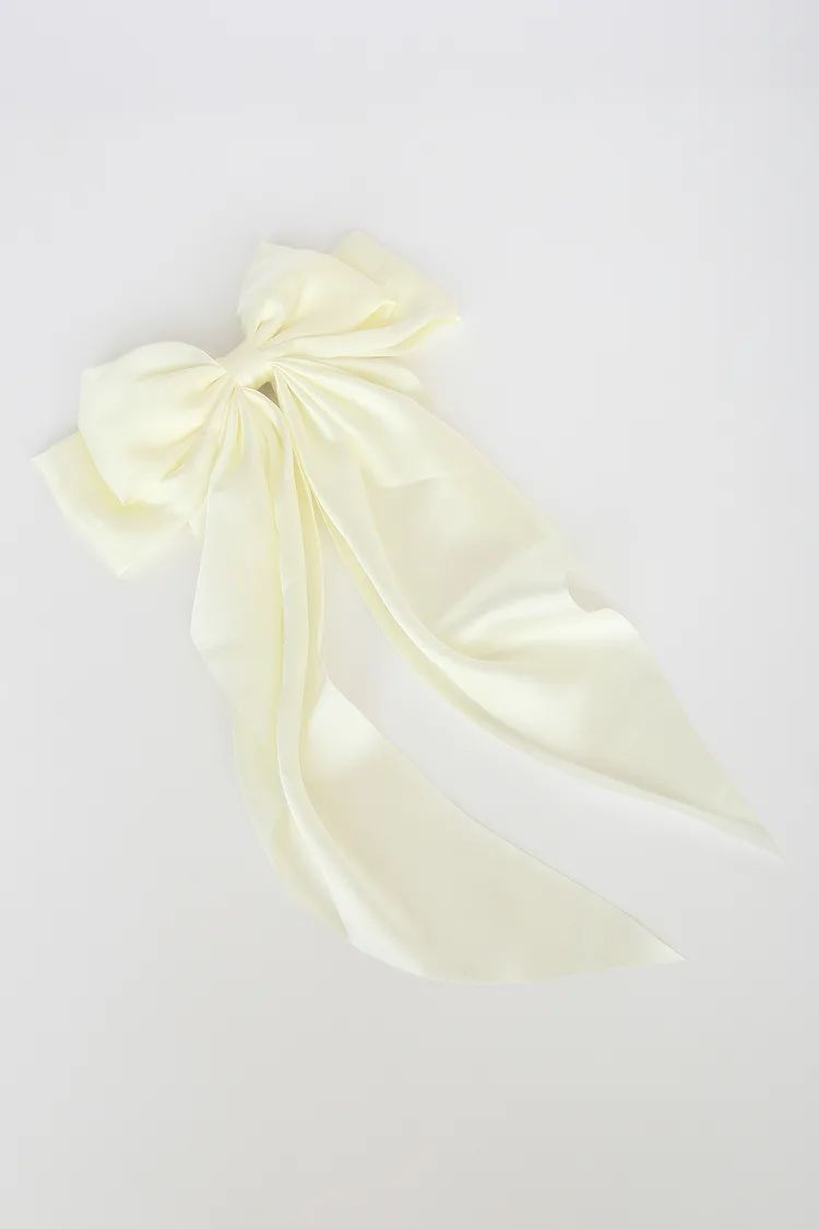 Elegant Finish Ivory Oversized Bow Hair Clip | Lulus (US)