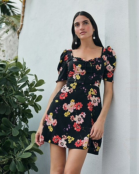 Floral Ruffle Sweetheart Puff Sleeve Mini Dress | Express