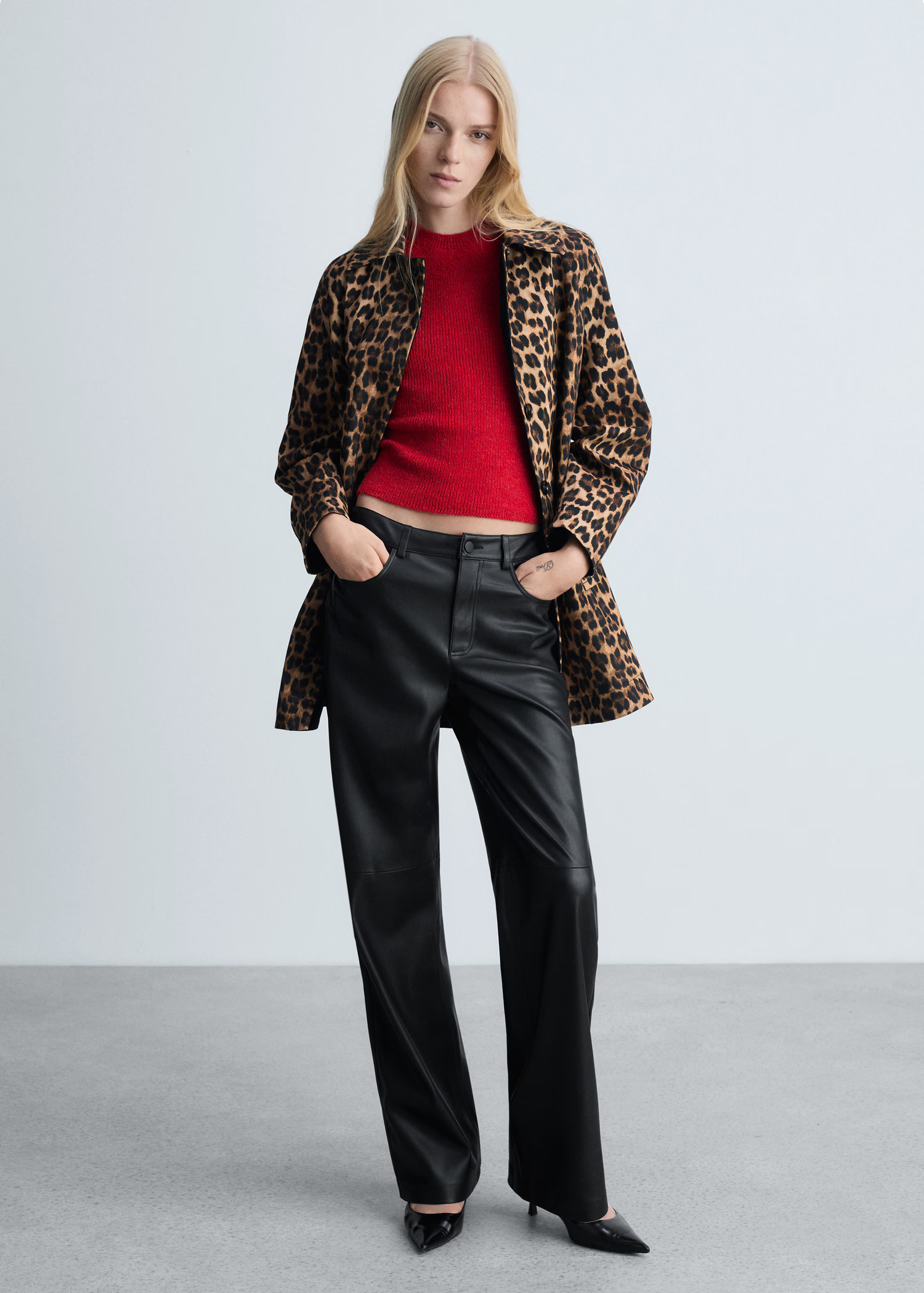 Mid-rise leather effect trousers - Women | MANGO USA | Mango (US/MX/AU)